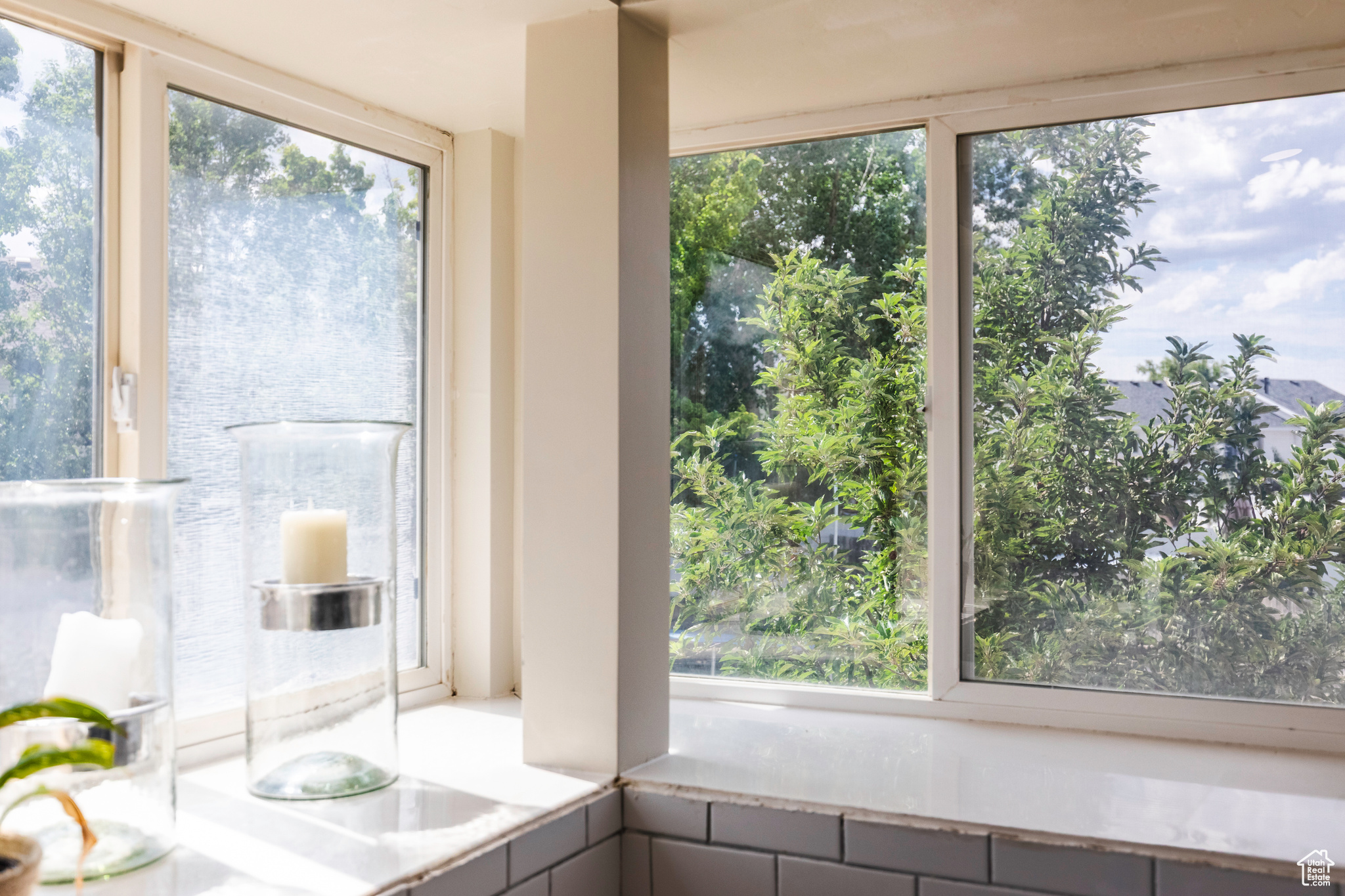 THE FOOTHILLS - Residential