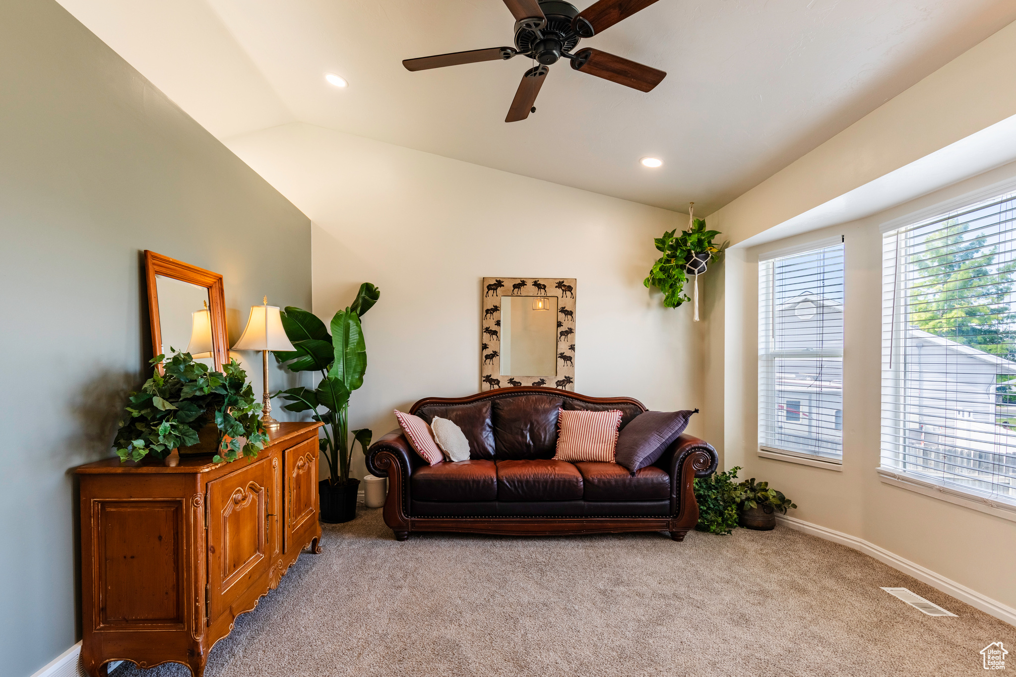 THE FOOTHILLS - Residential