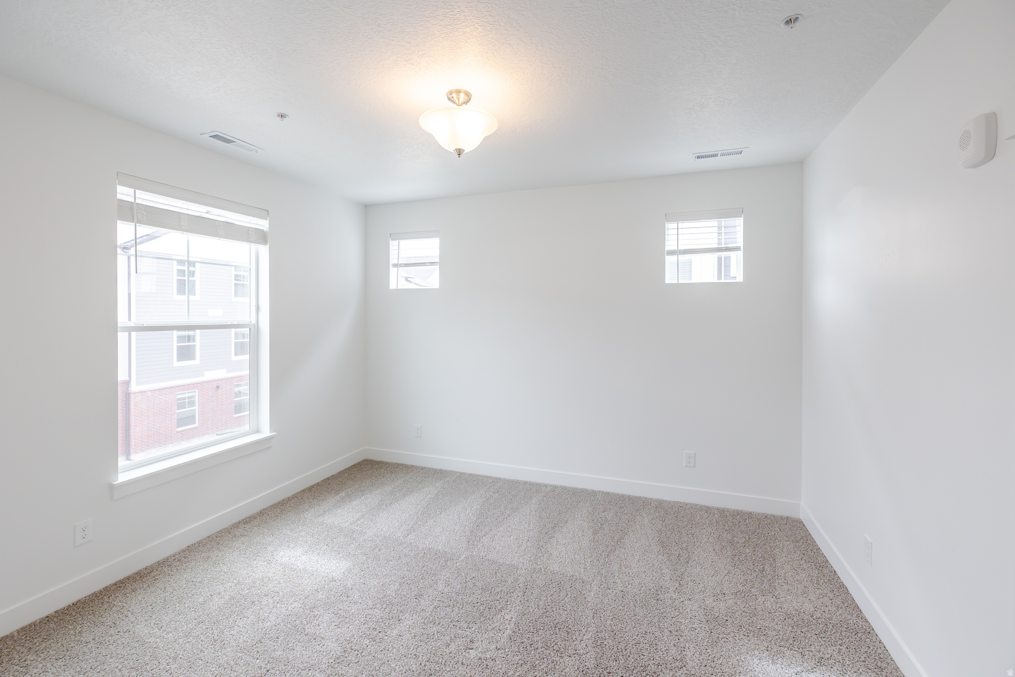 HIGHRIDGE - Residential