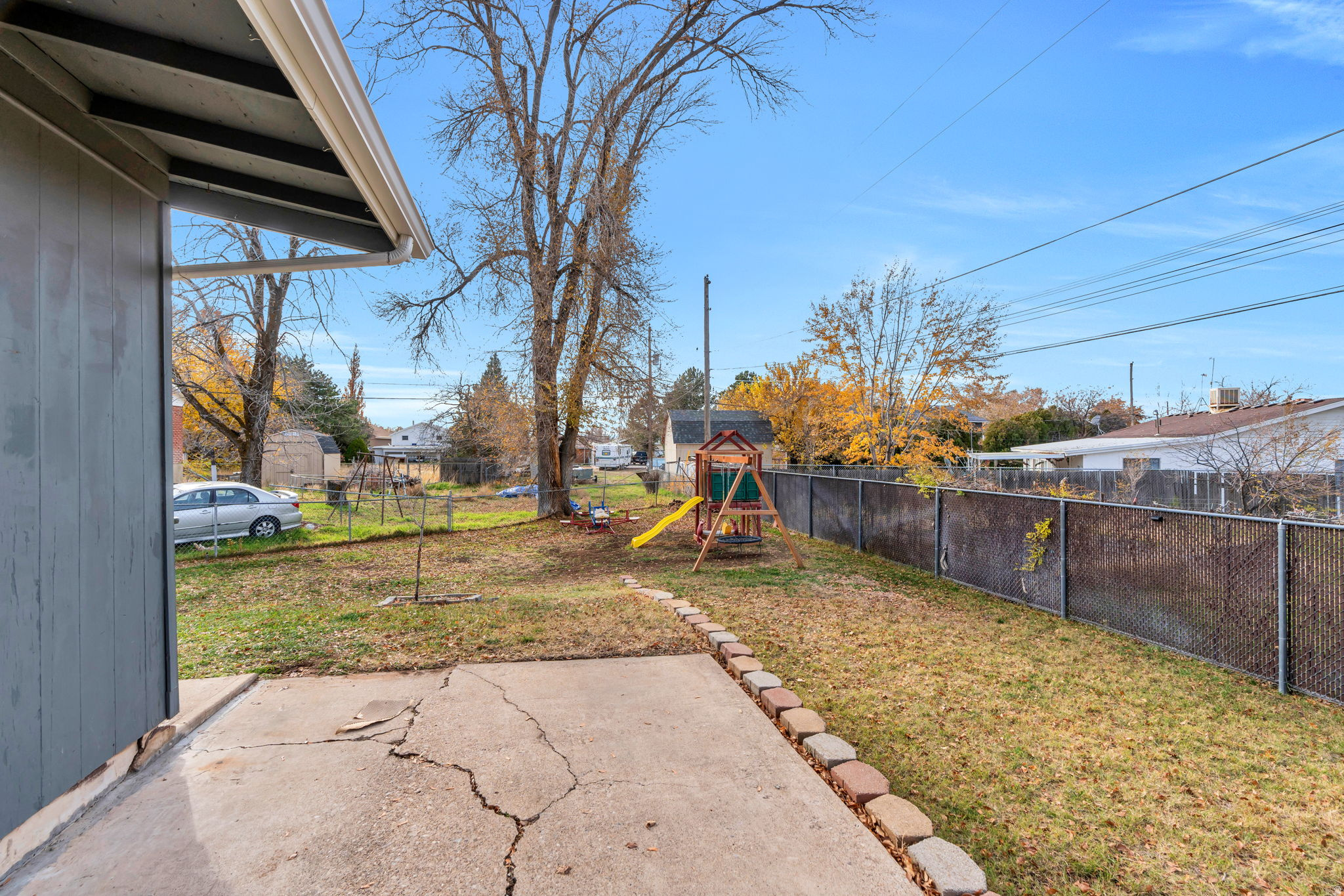 MAYBROOK - Residential