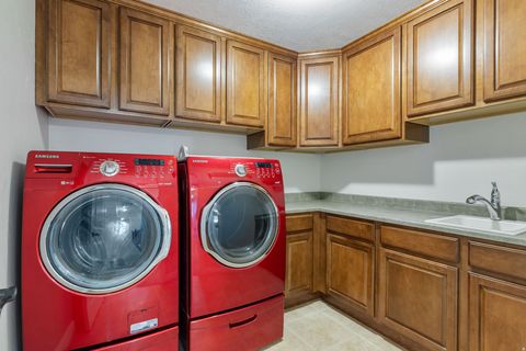 Tiny photo for 1539 S ROCKY RIDGE CT W, Saratoga Springs, UT 84045 (MLS # 2127610)