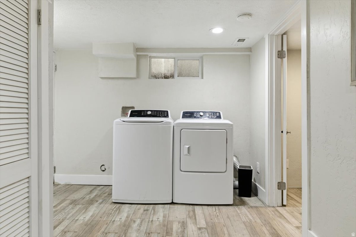 THOMPSON & DIETER S - Residential