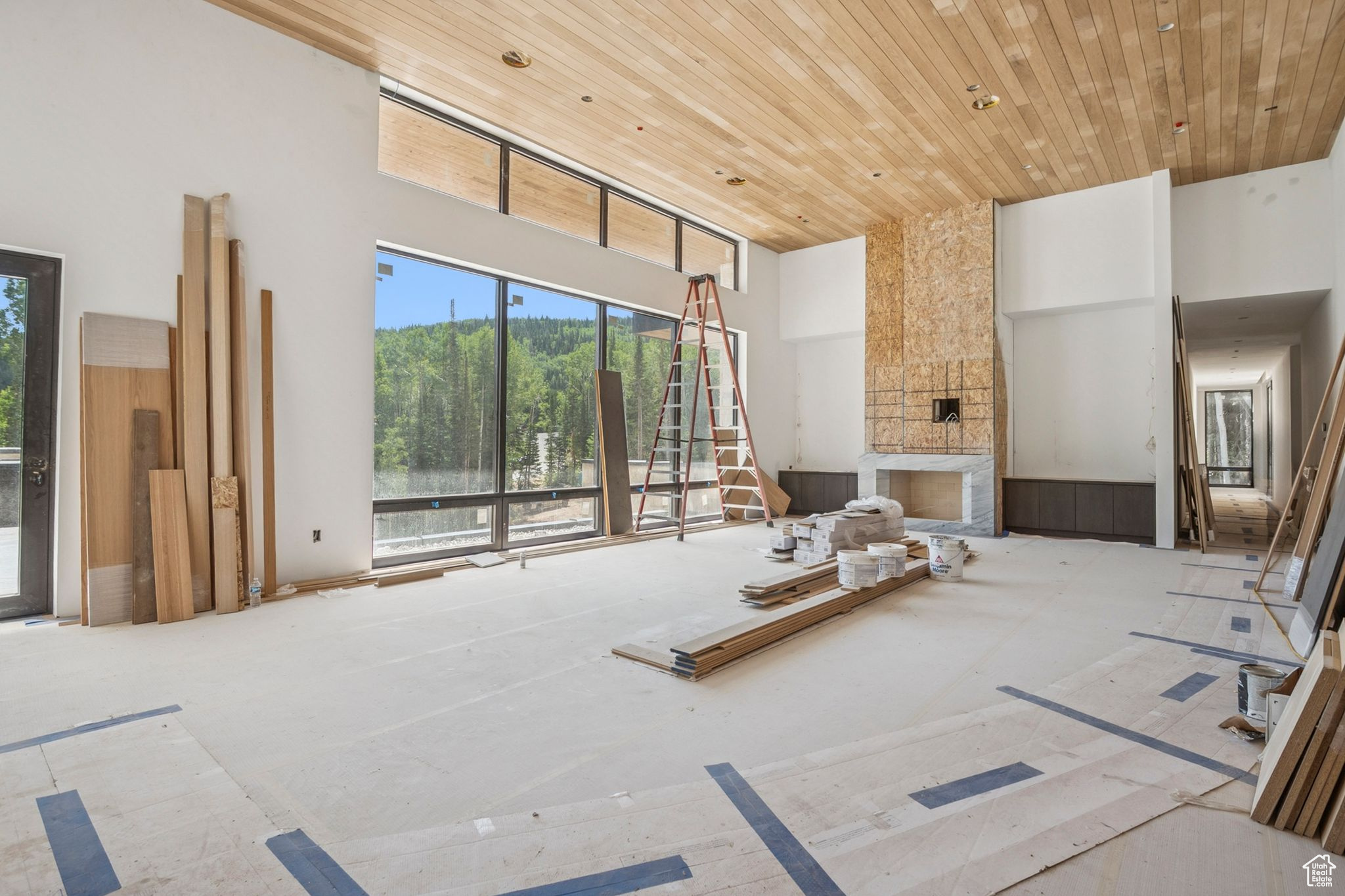 COLONY AT WHITE PINE CANYON - Residential