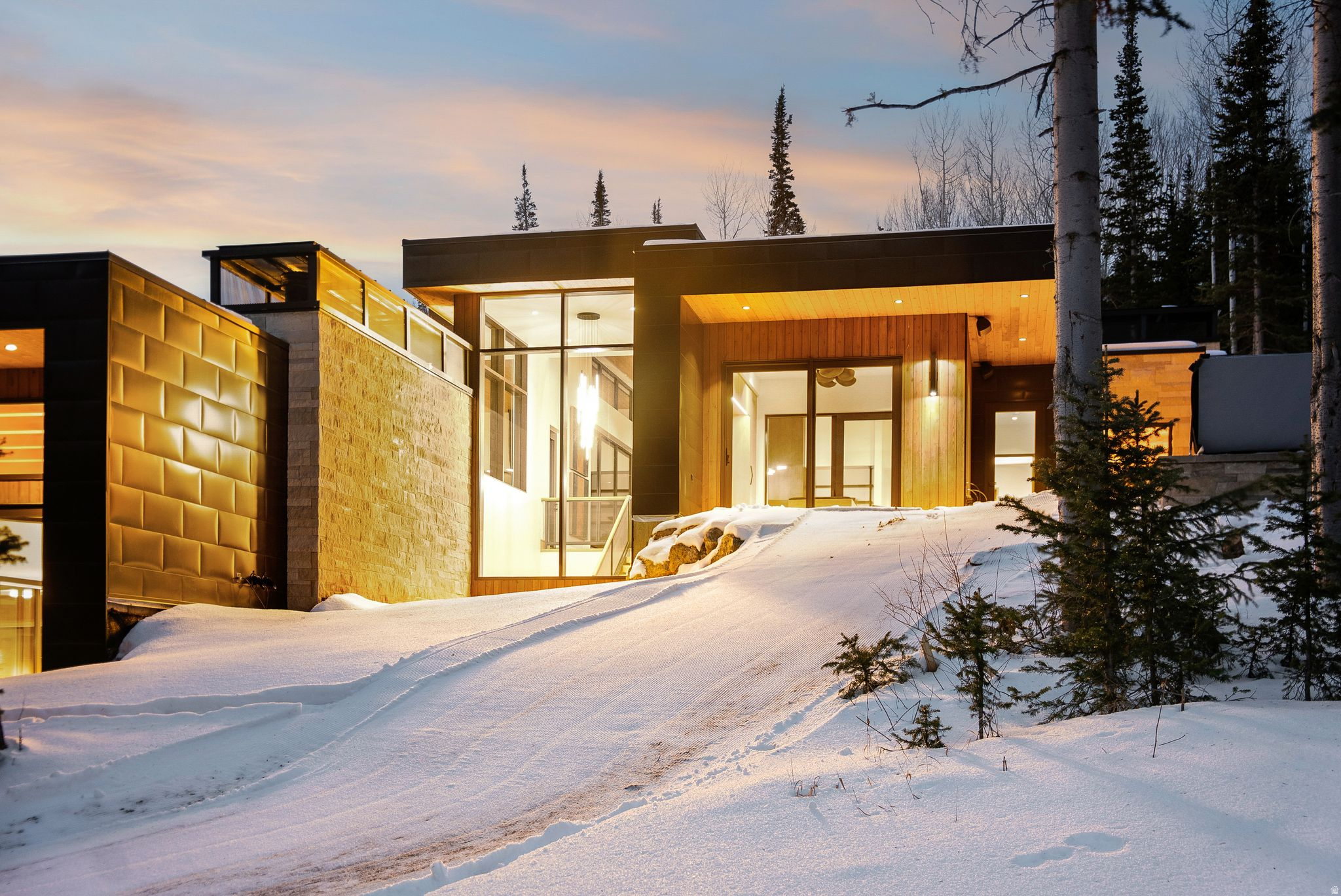 COLONY AT WHITE PINE CANYON - Residential