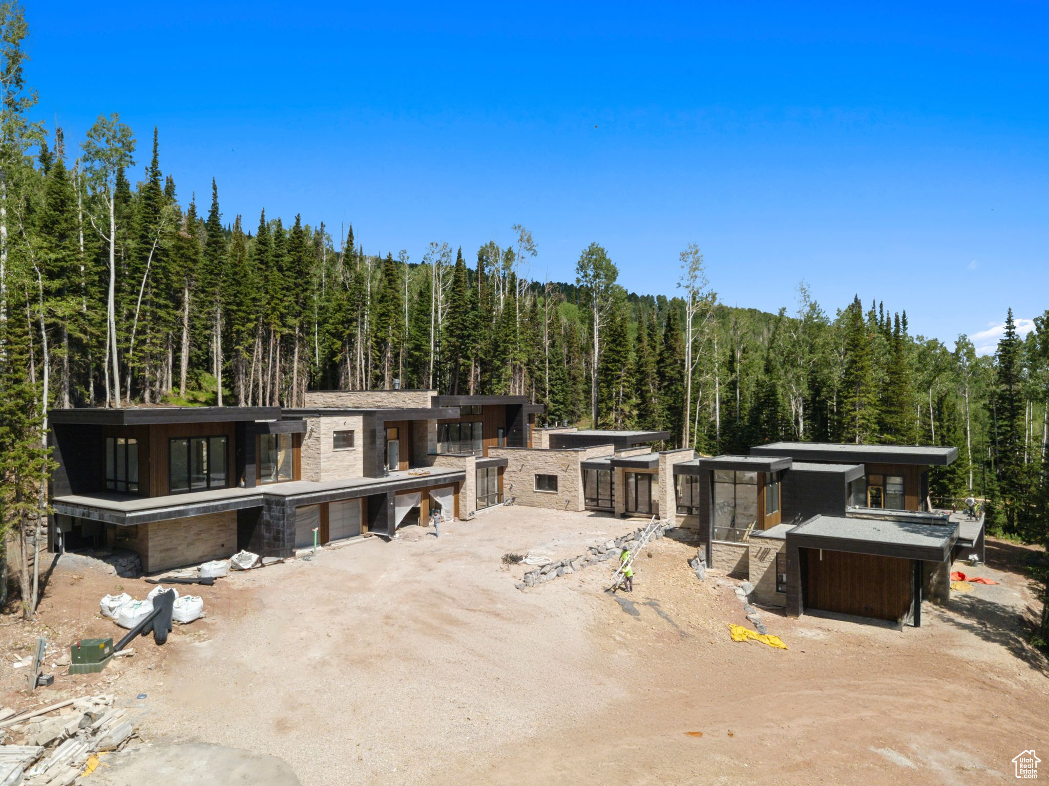 COLONY AT WHITE PINE CANYON - Residential