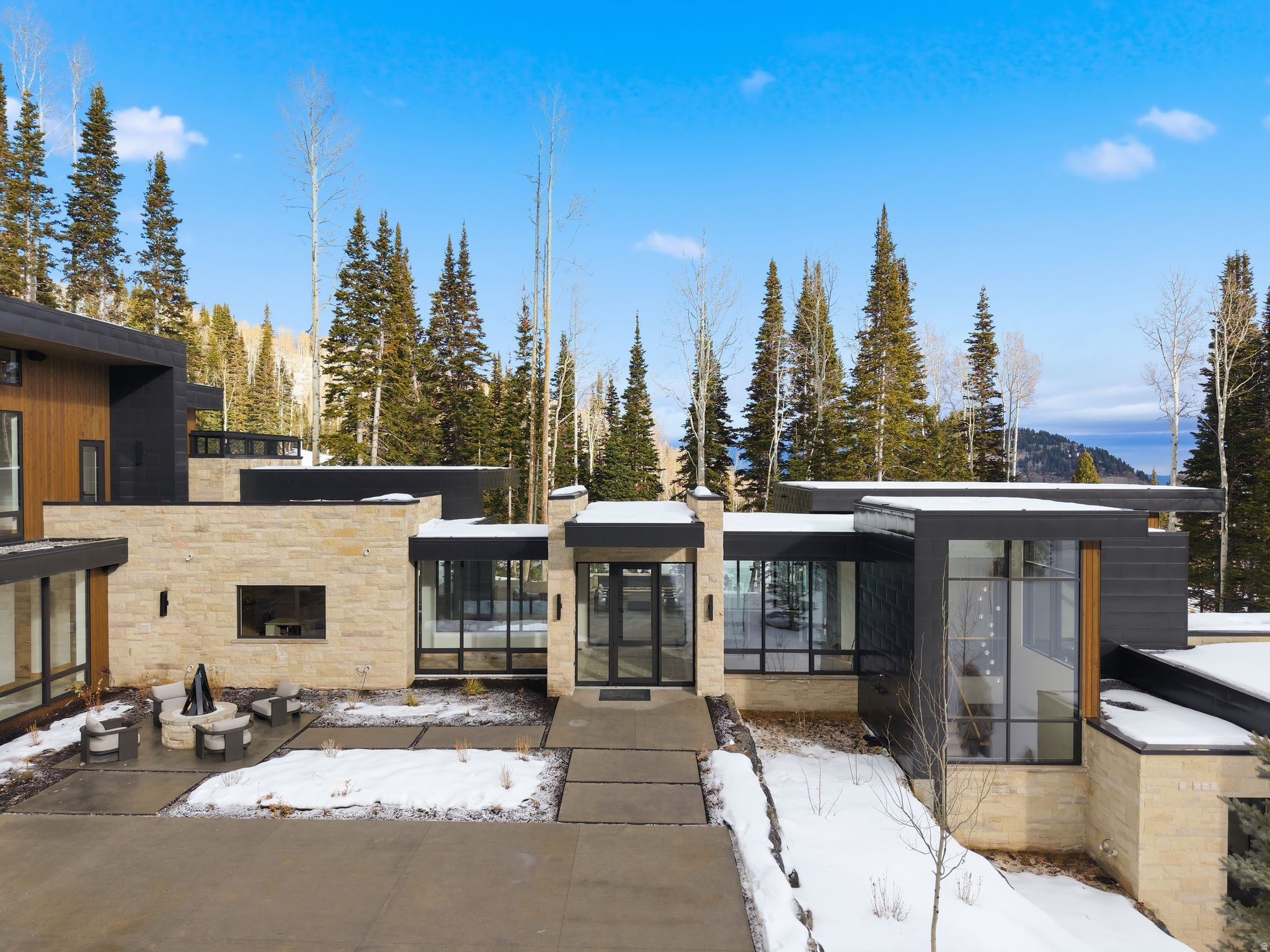 COLONY AT WHITE PINE CANYON - Residential