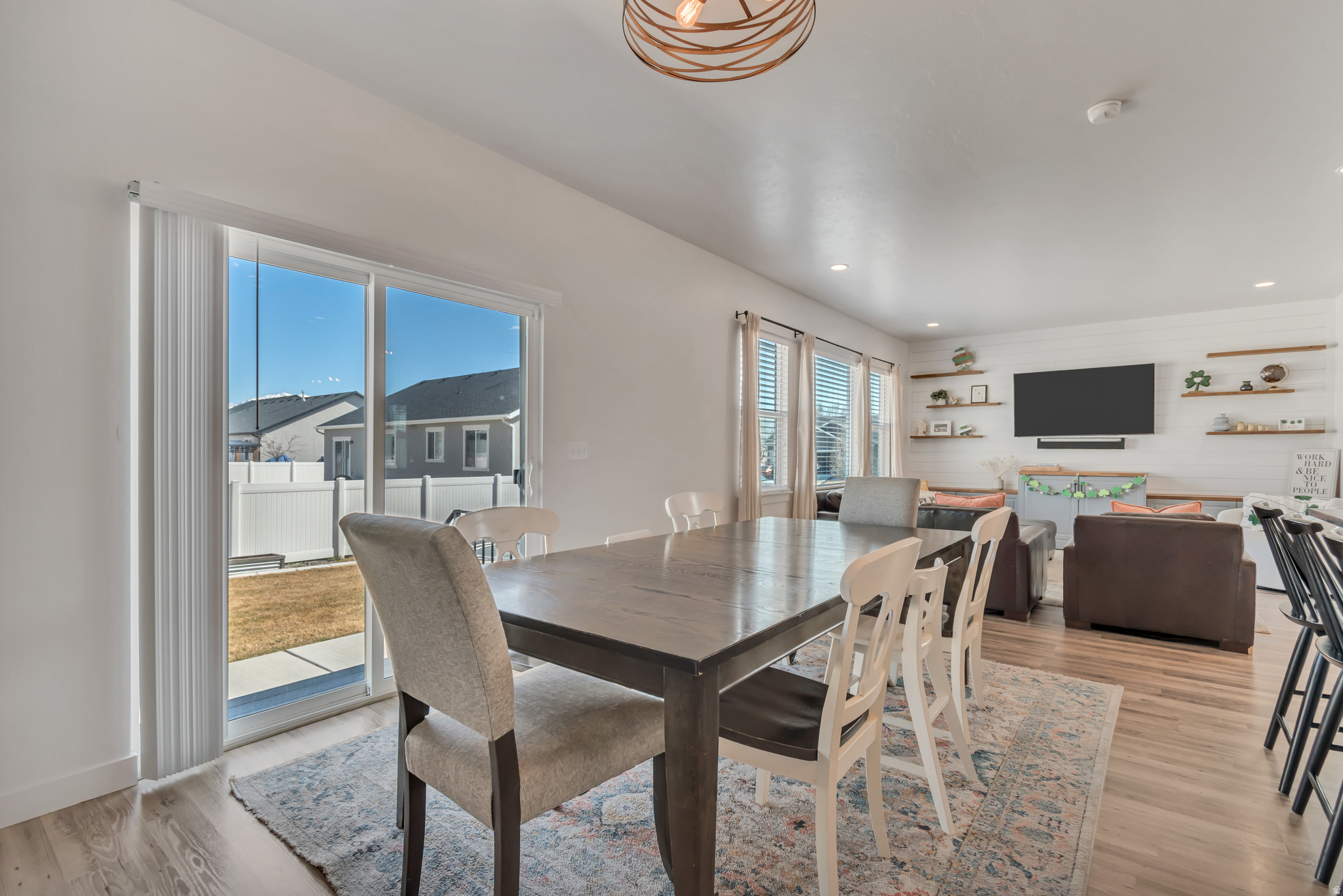 VALLEY POINT - Residential