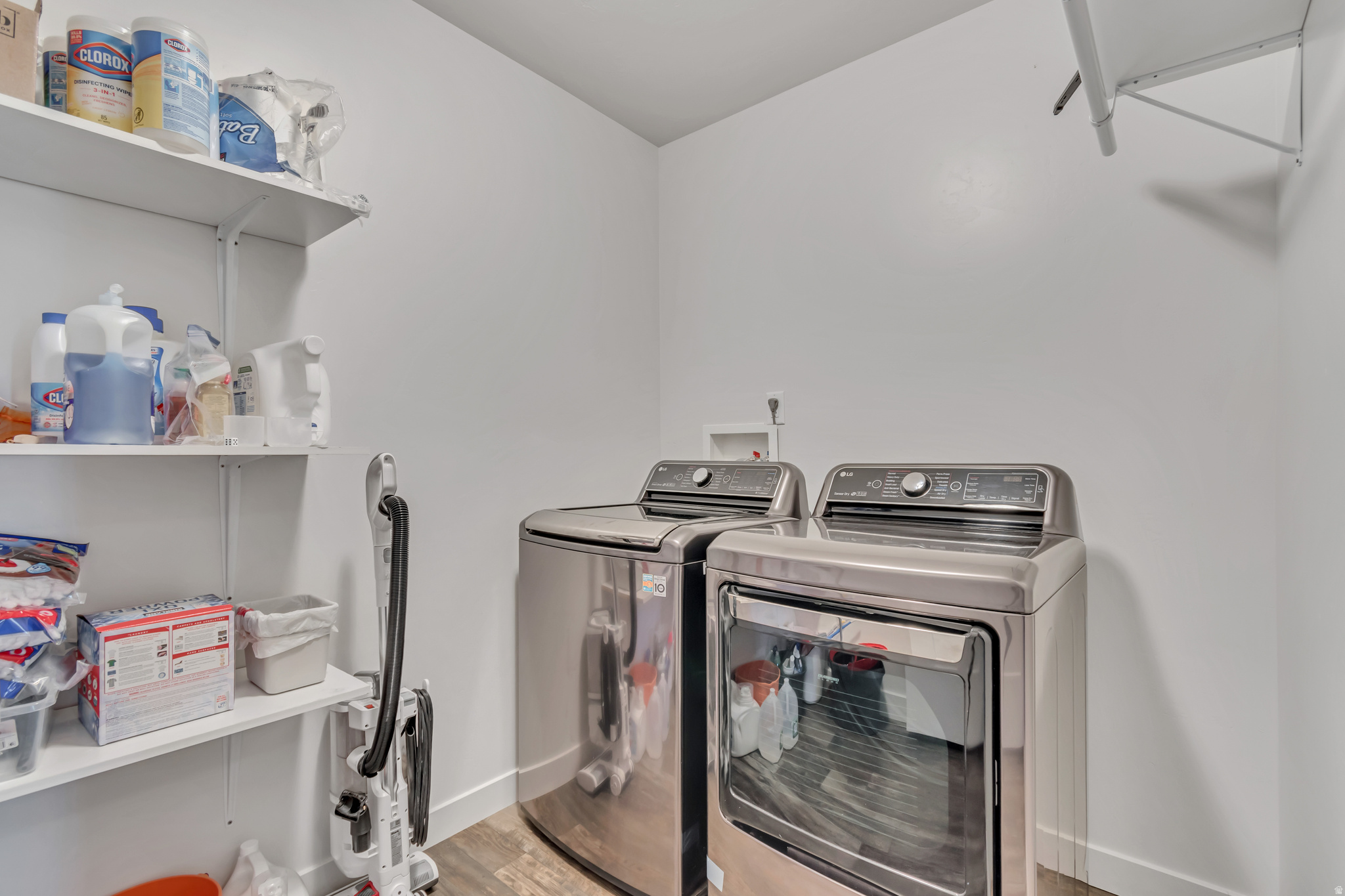 VALLEY POINT - Residential