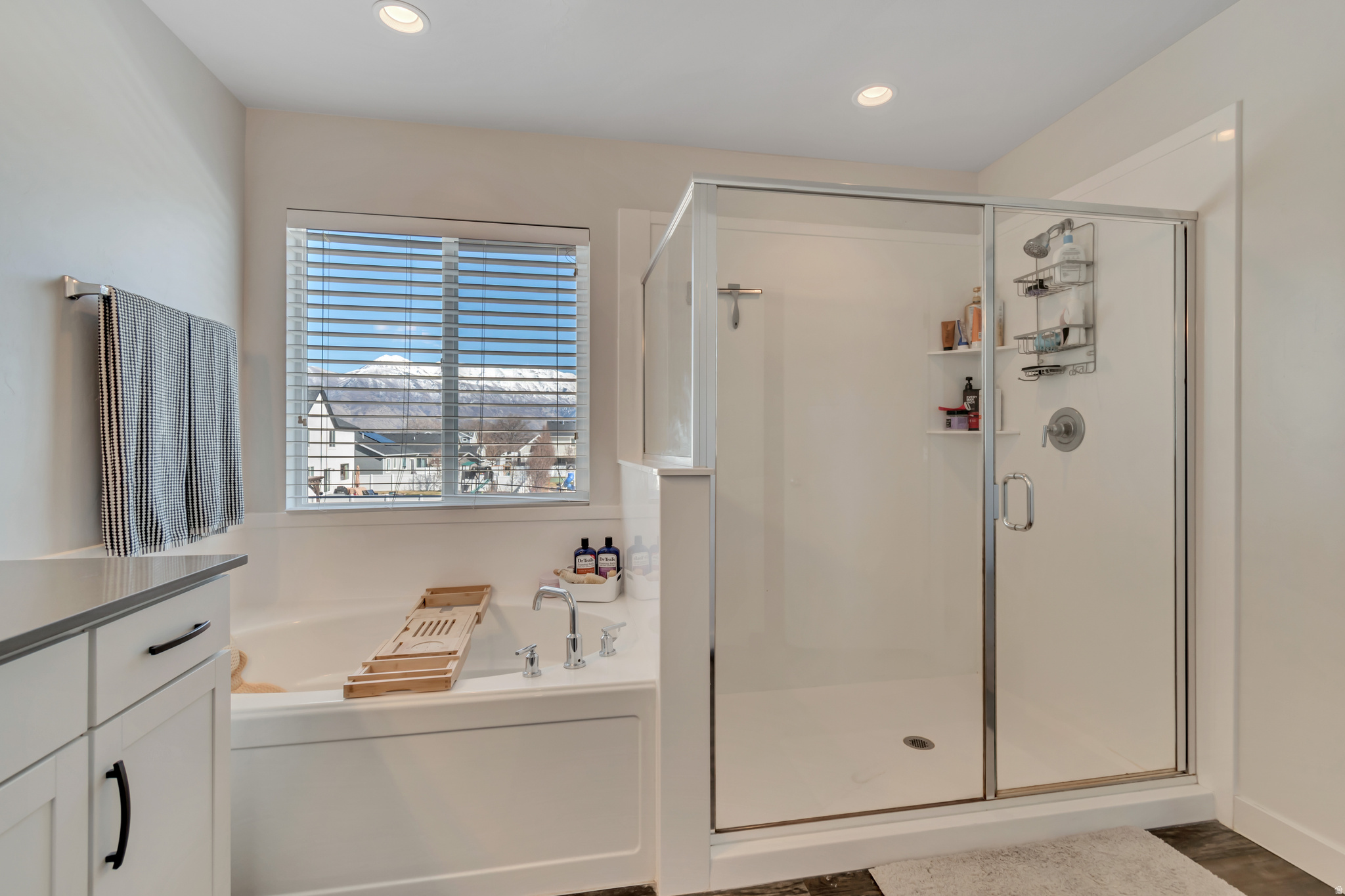 VALLEY POINT - Residential