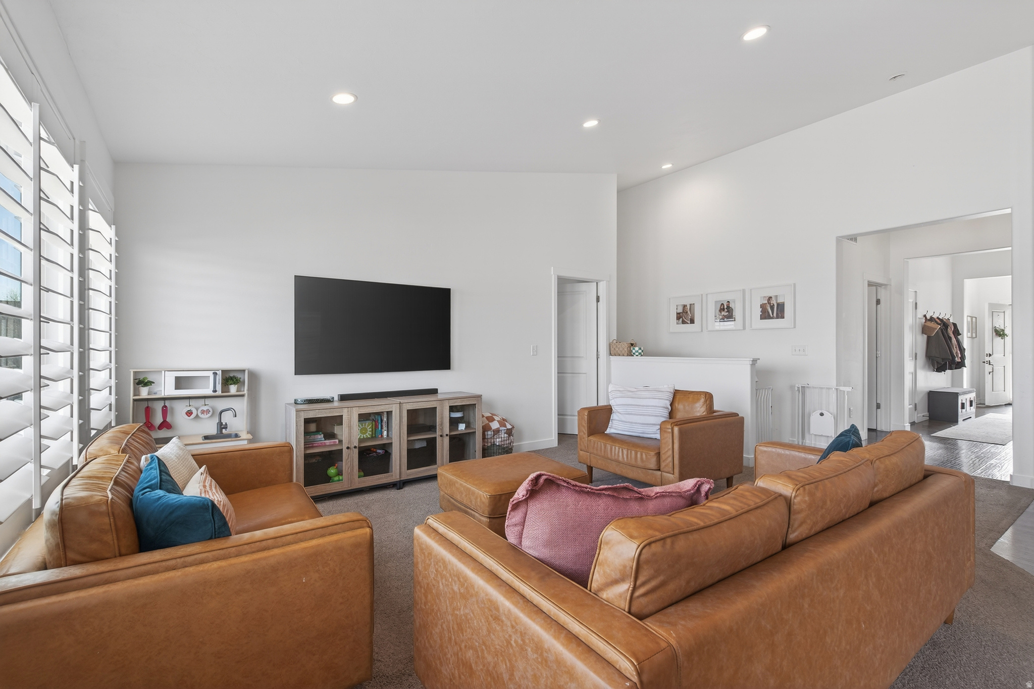 ROSECREAST VILLAGE - Residential