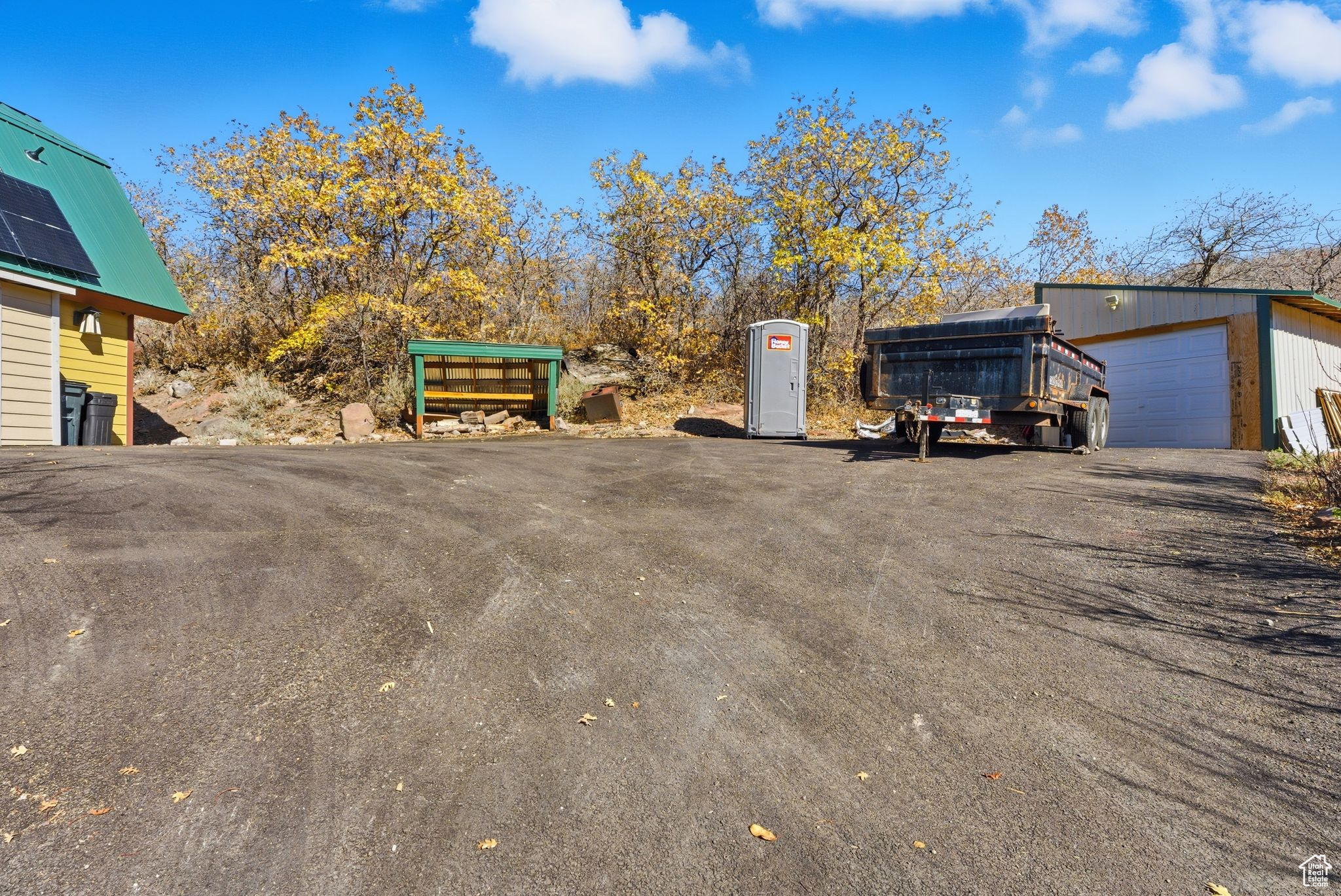 TIMBER LAKES ESTATE - Residential