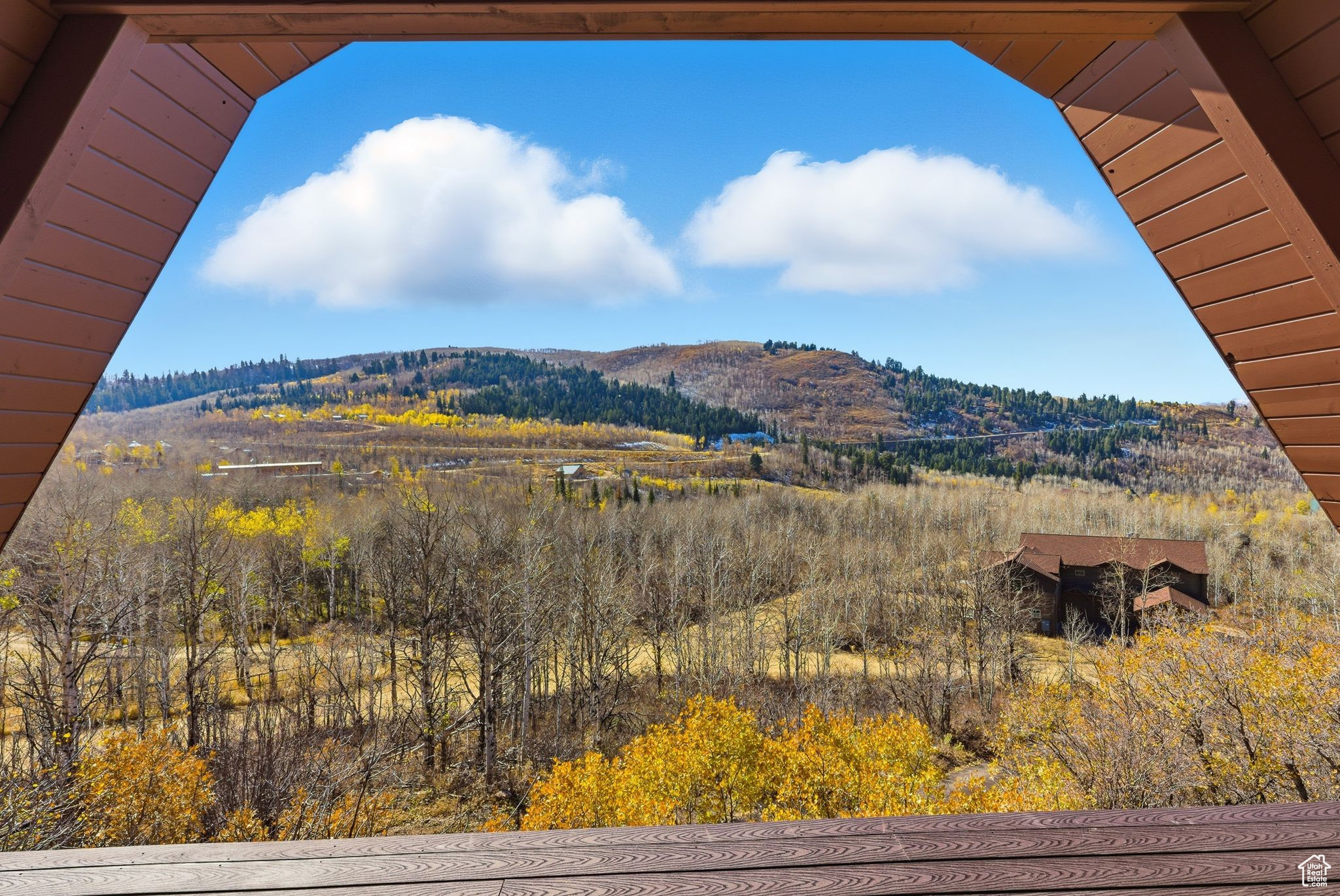 TIMBER LAKES ESTATE - Residential