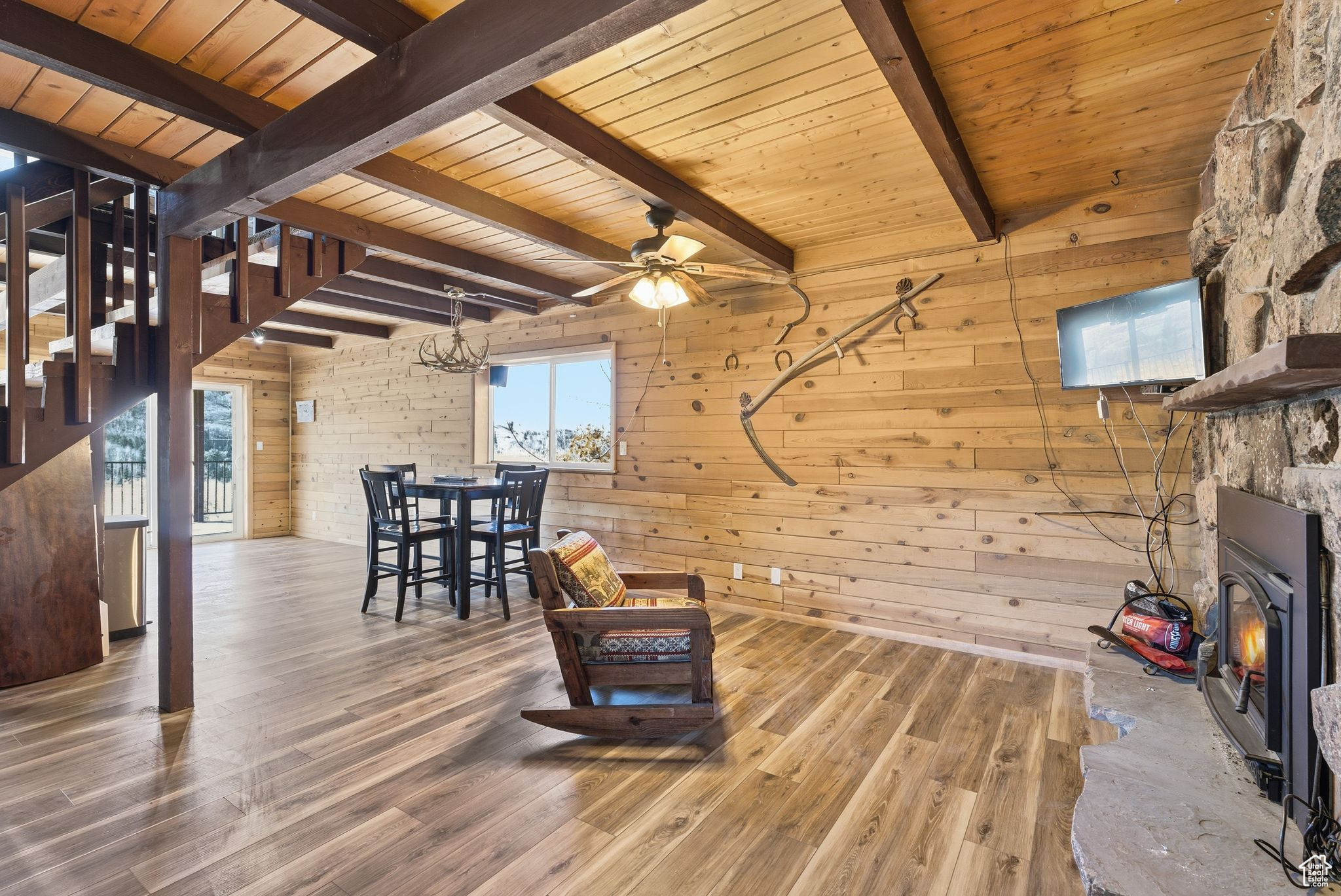 TIMBER LAKES ESTATE - Residential