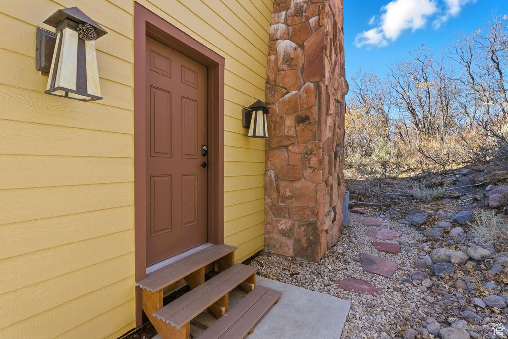 Photo of 2877 S TIMBER LAKES DR #1027, Heber City, UT 84032 (MLS # 2119476)