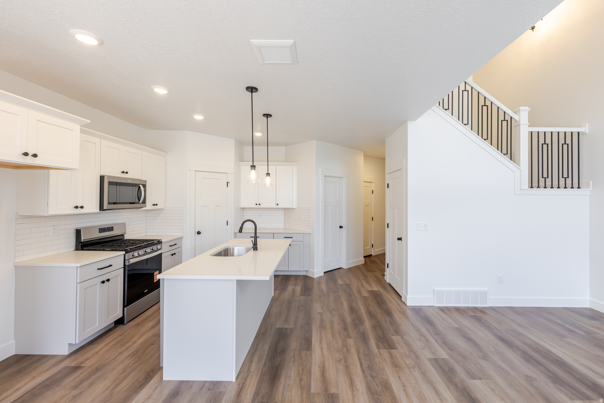 HARMONY RIDGE - Residential