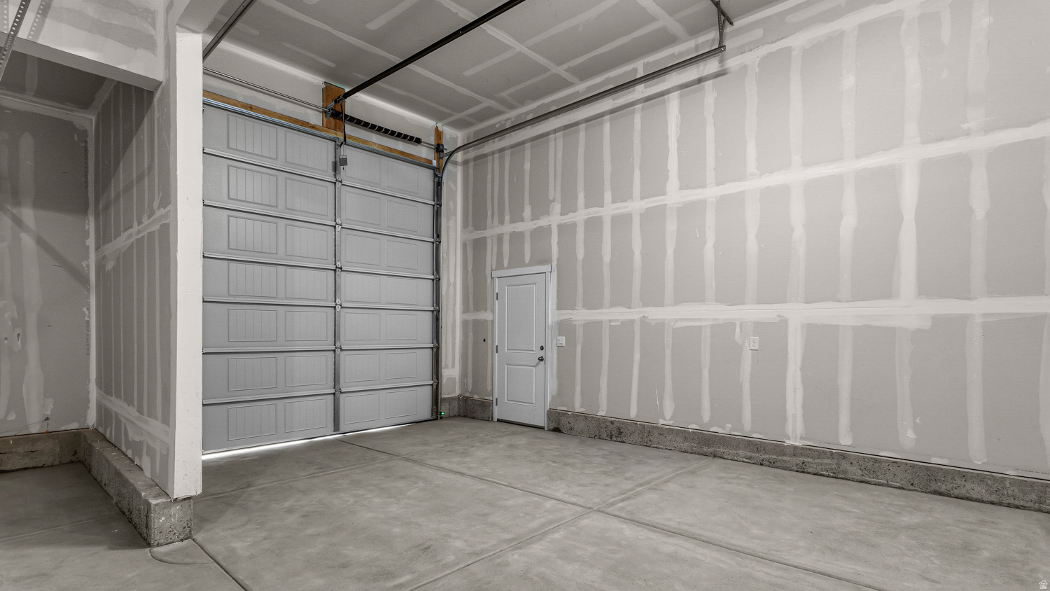 CHERRY WOOD - Residential