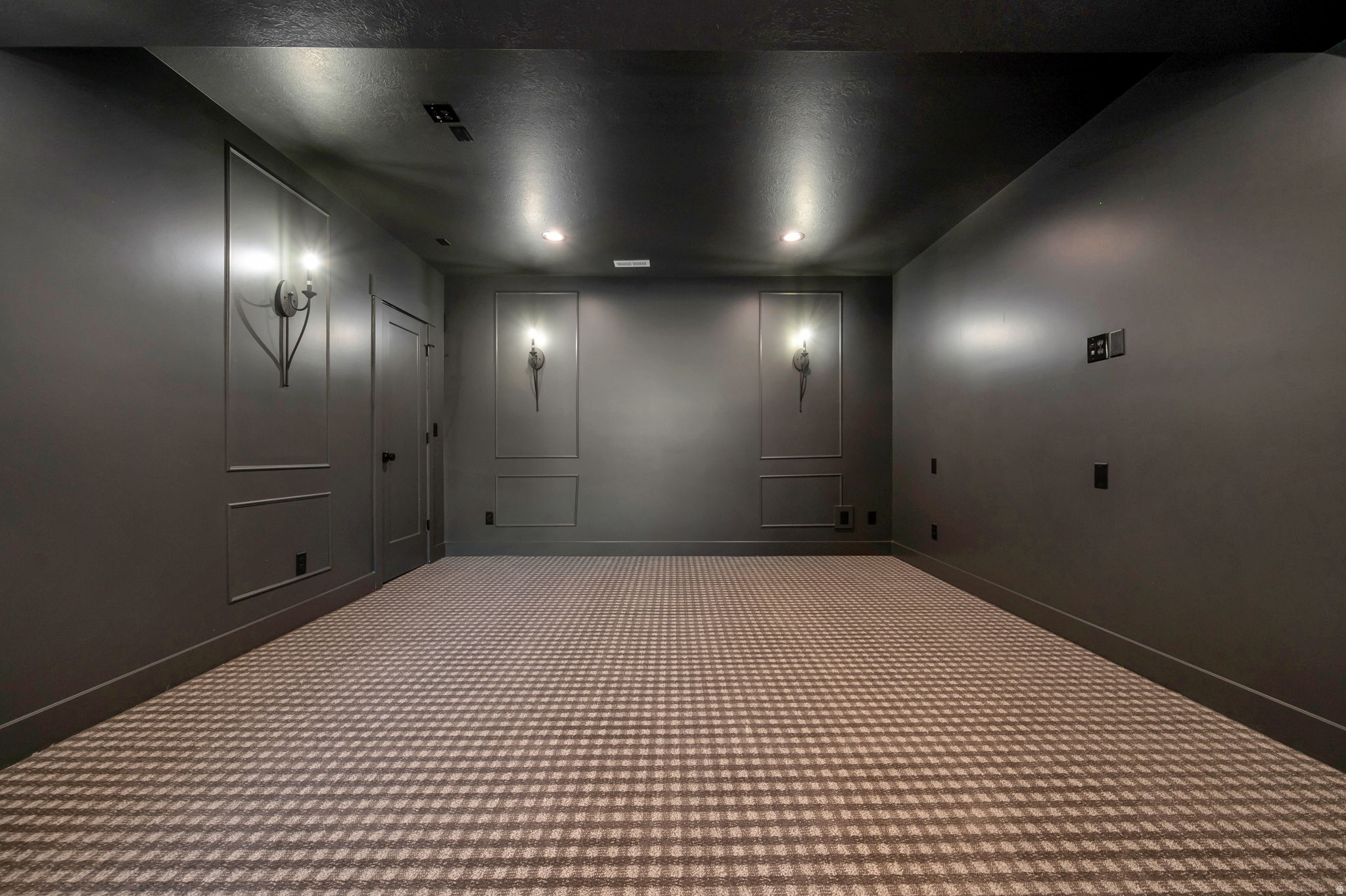 EAGLE RIDGE - Residential