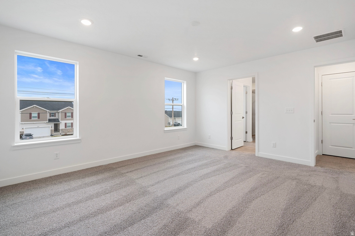 PONY EXPRESS ESTATES - Residential