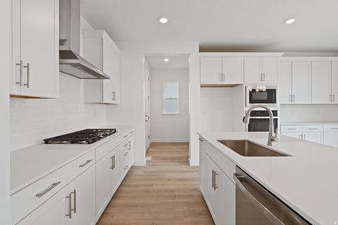 Tiny photo for 5456 SADDLE STONE DR #511, Eagle Mountain, UT 84005 (MLS # 2128406)