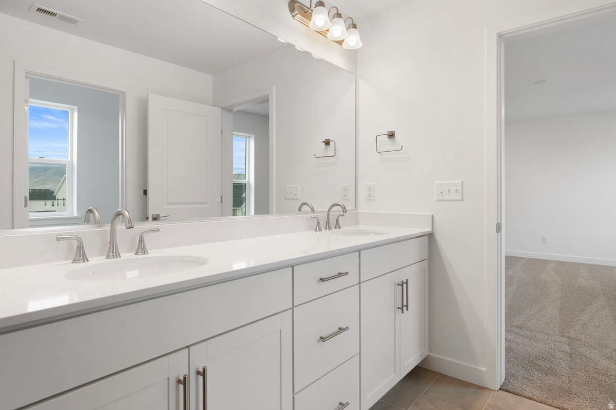 PONY EXPRESS ESTATES - Residential