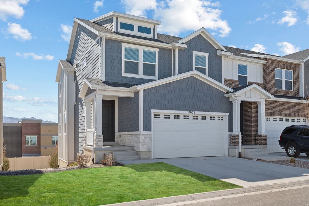 Photo of 1001 W CORAL CHARM WAY, Saratoga Springs, UT 84045 (MLS # 2142953)
