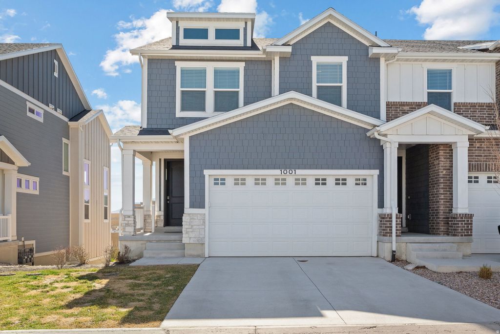 Photo of 1001 W CORAL CHARM WAY, Saratoga Springs, UT 84045 (MLS # 2142953)