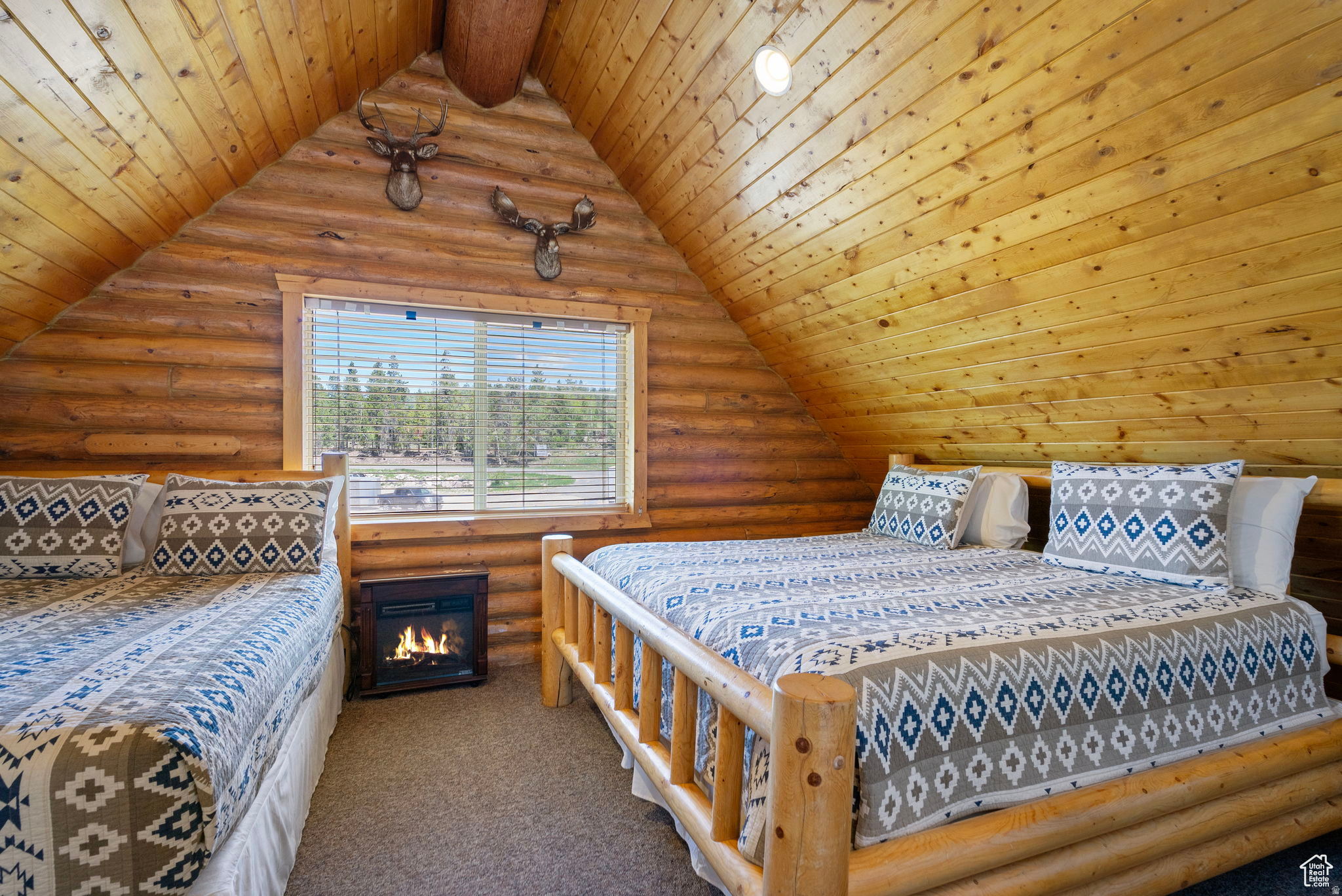 THE CABINS AT BEAR RIVER LODGE - Residential