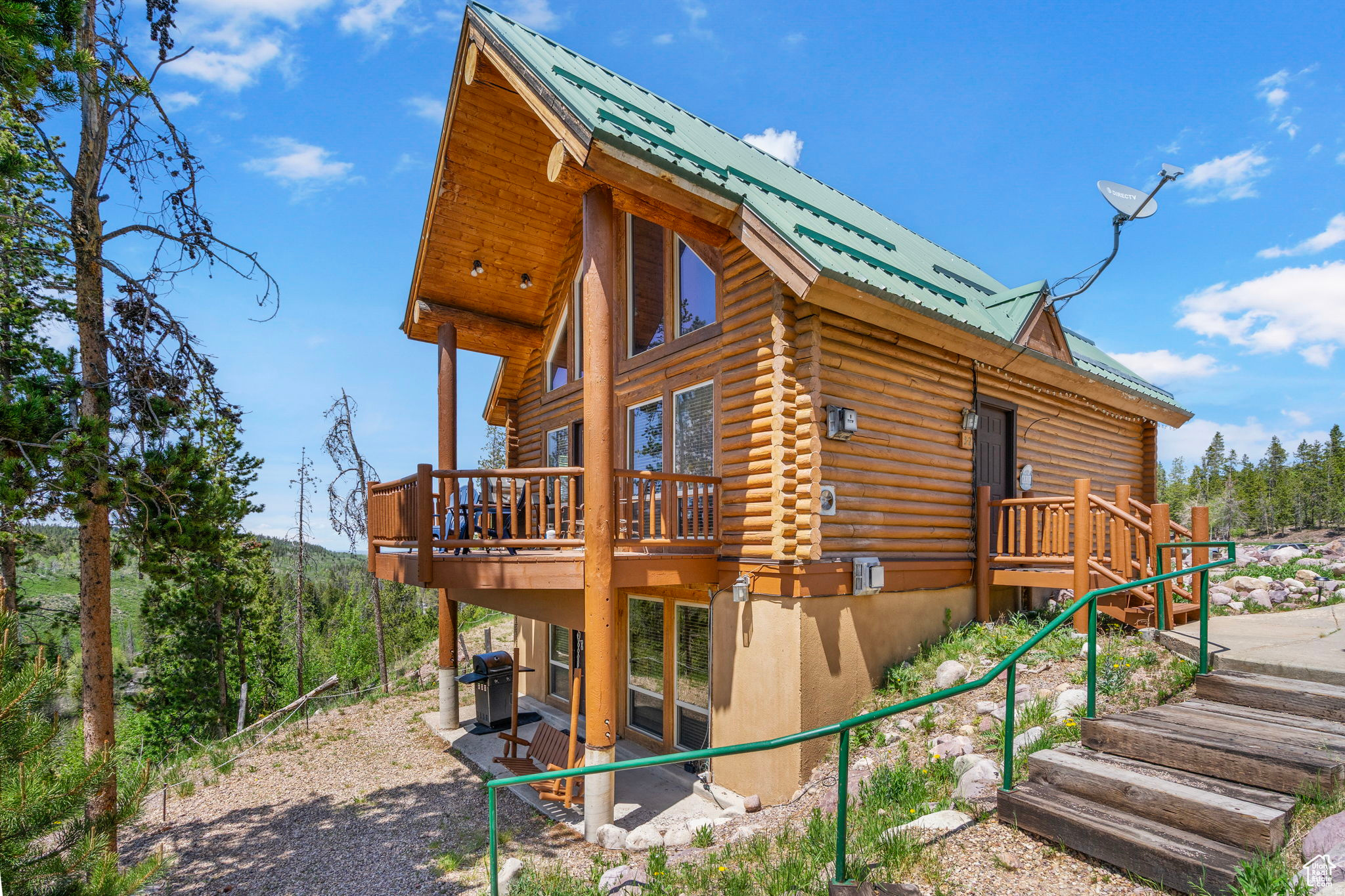 THE CABINS AT BEAR RIVER LODGE - Residential