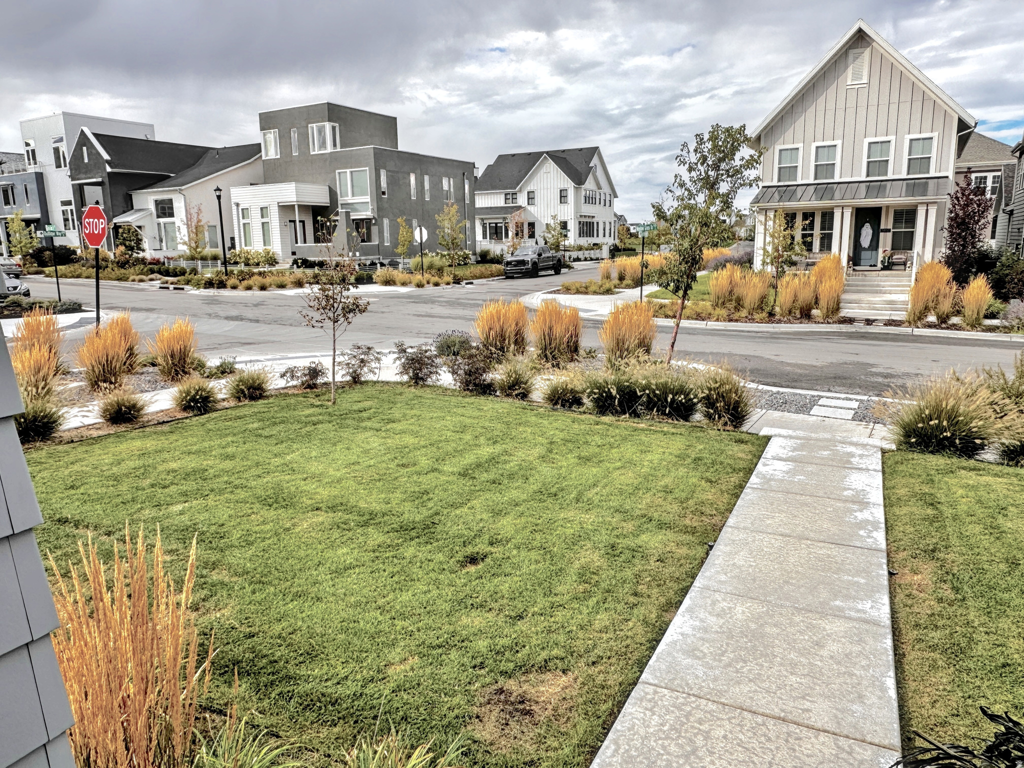 DAYBREAK - Residential