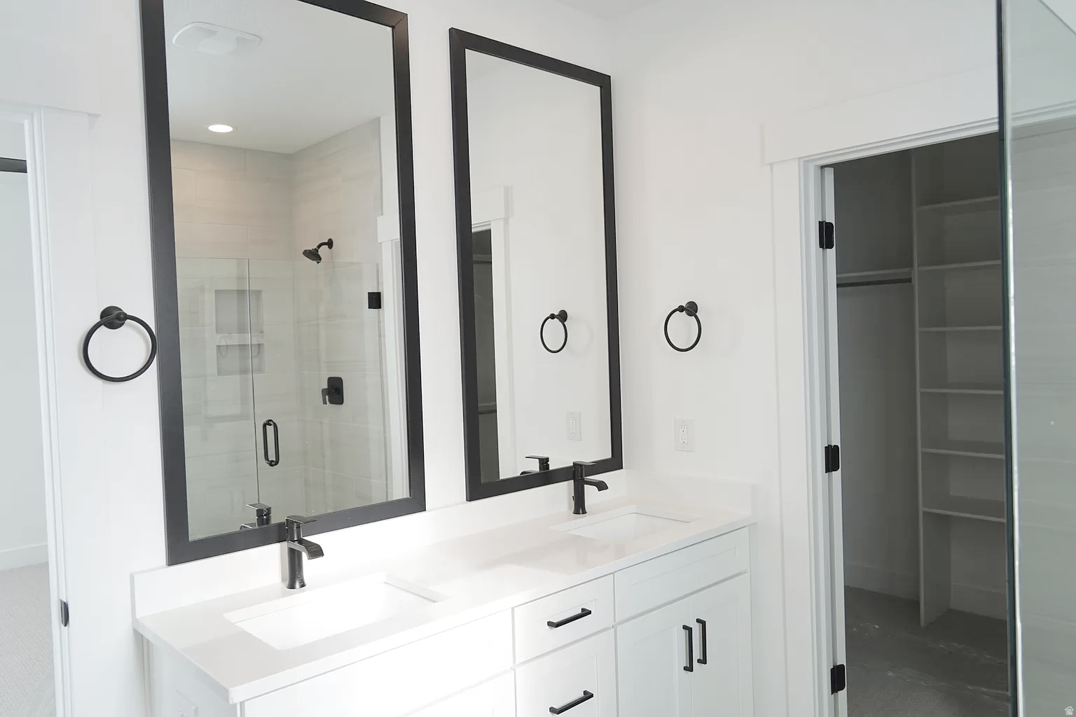 DAYBREAK - Residential