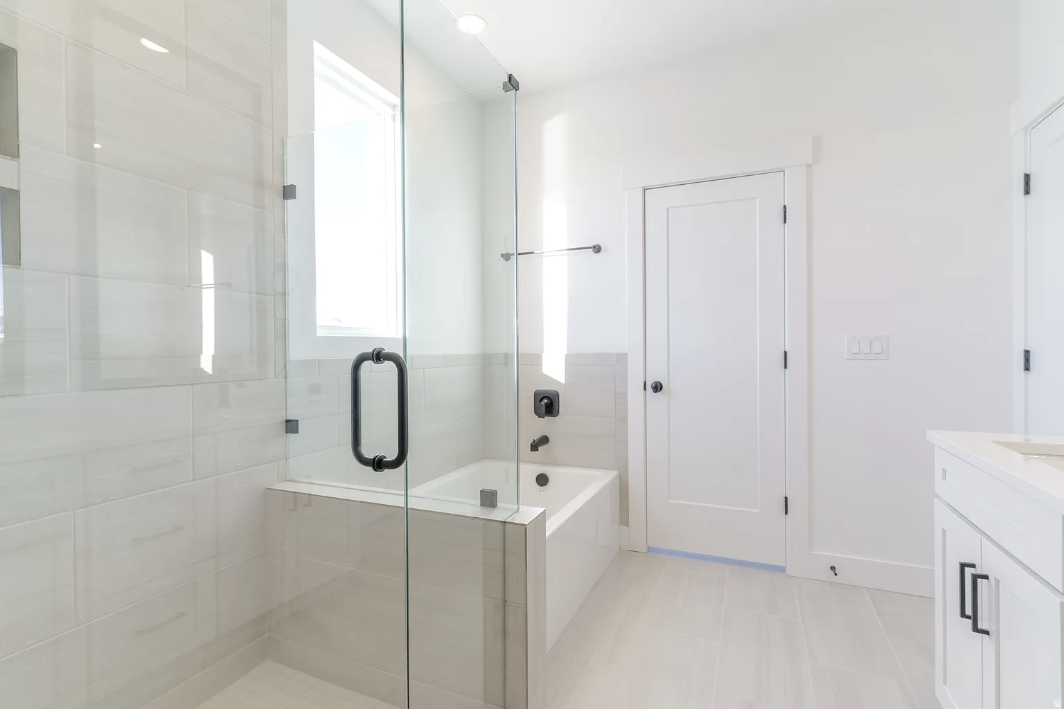 DAYBREAK - Residential