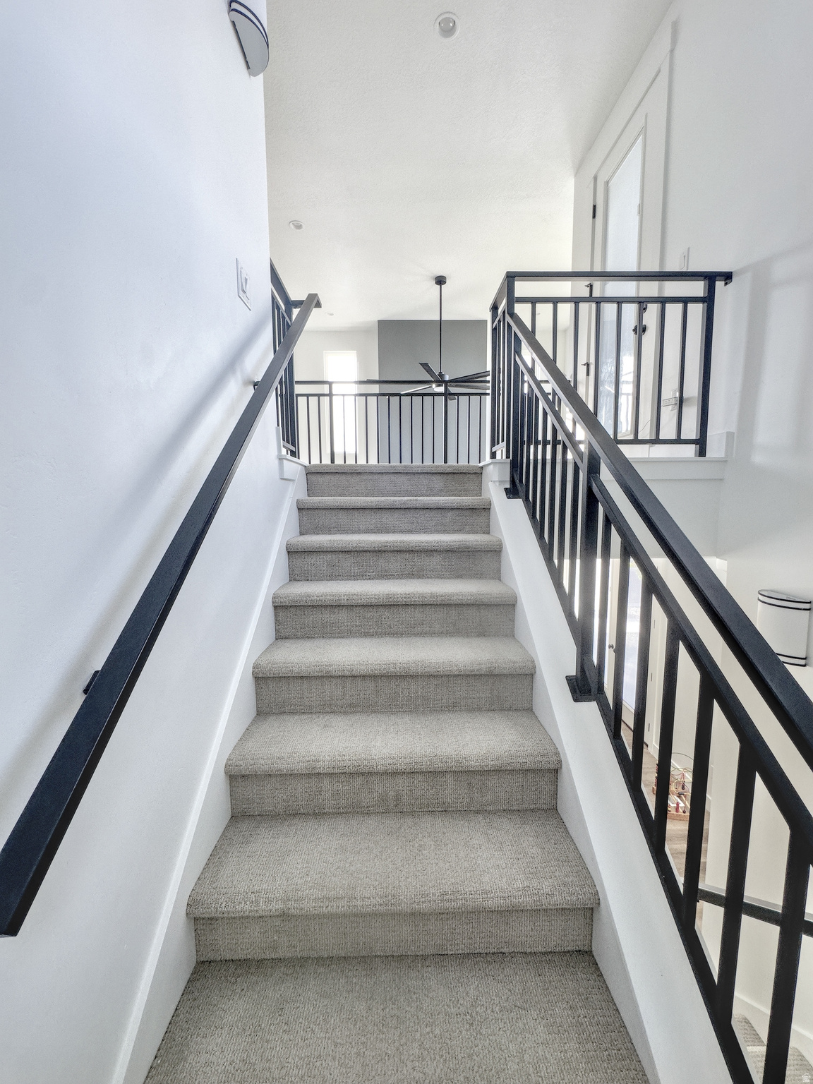 DAYBREAK - Residential