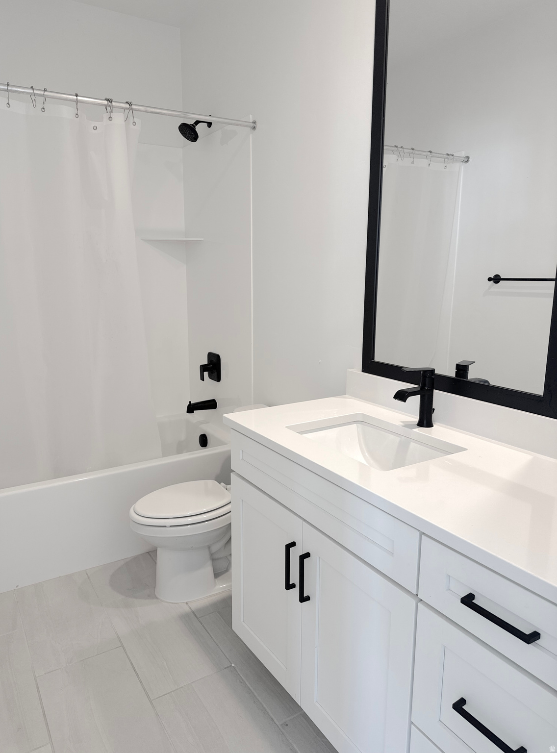 DAYBREAK - Residential