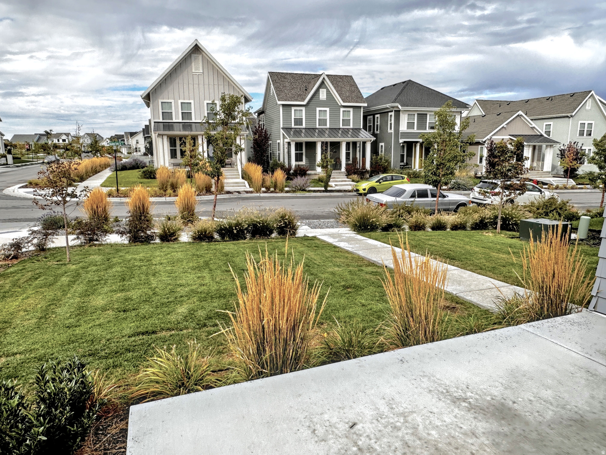 DAYBREAK - Residential