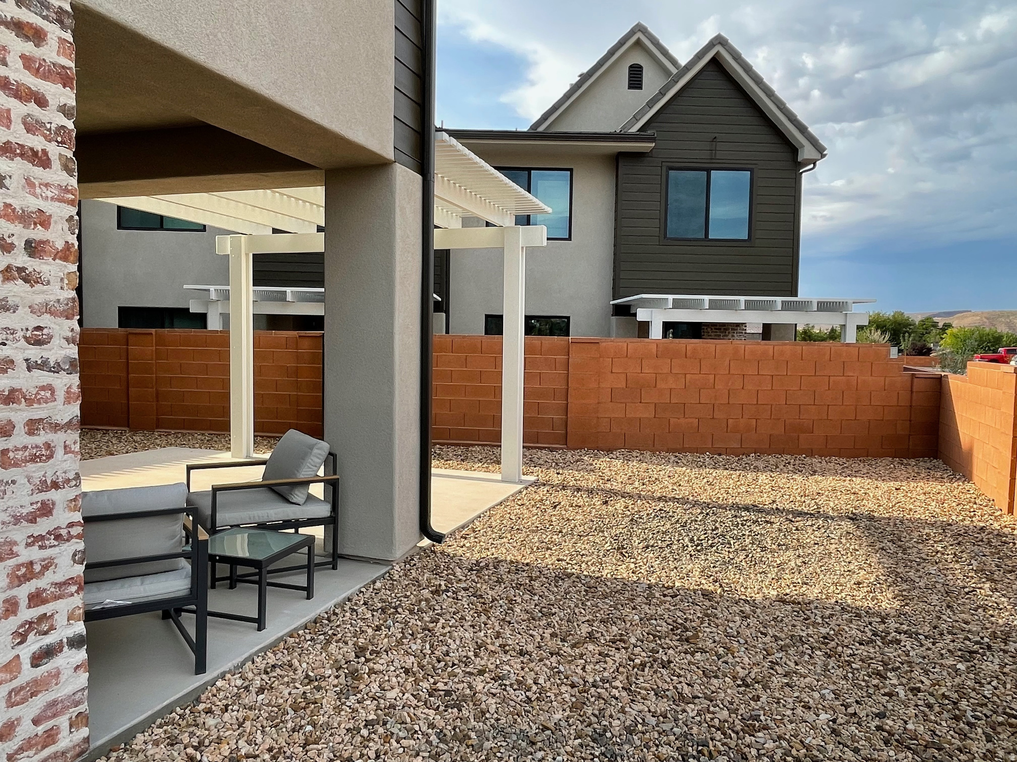 HERITAGE POINTE - Residential