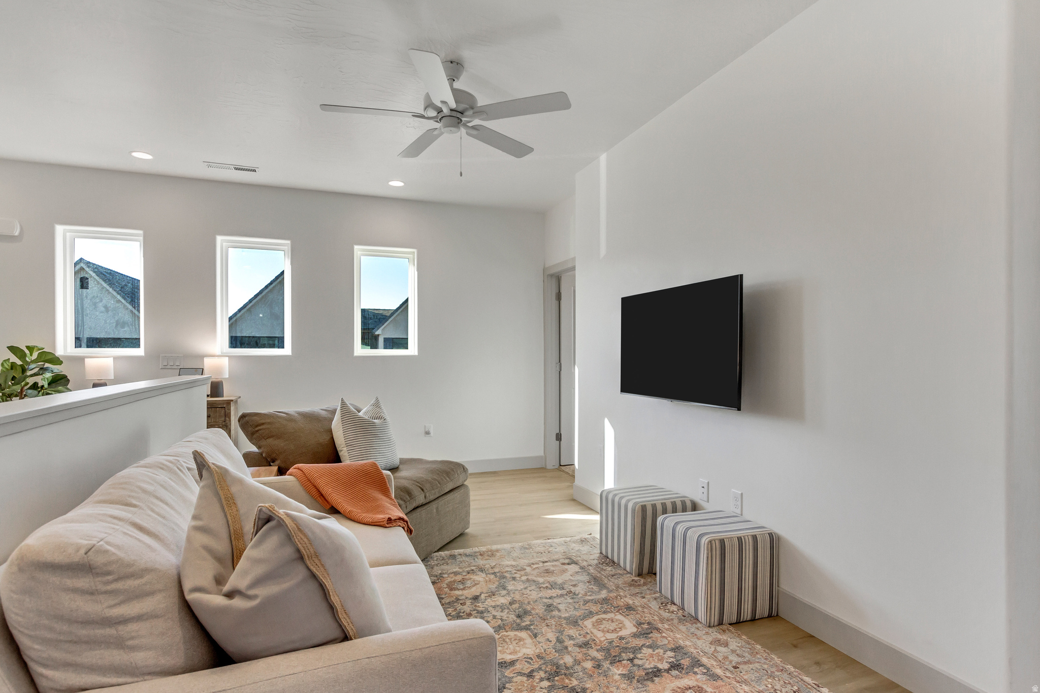 HERITAGE POINTE - Residential