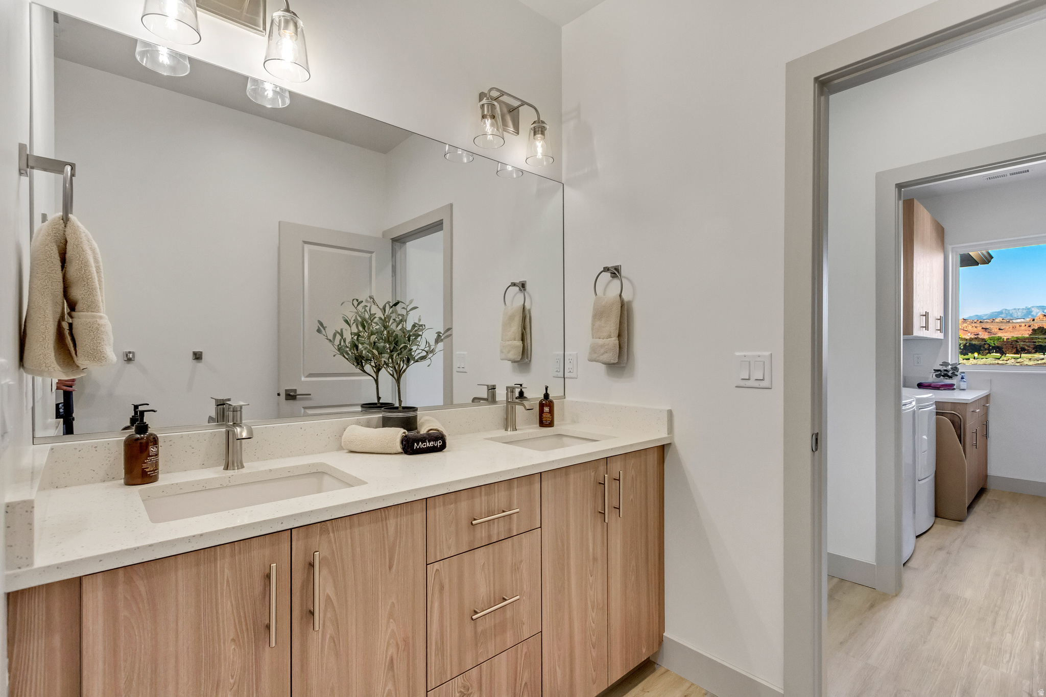 HERITAGE POINTE - Residential