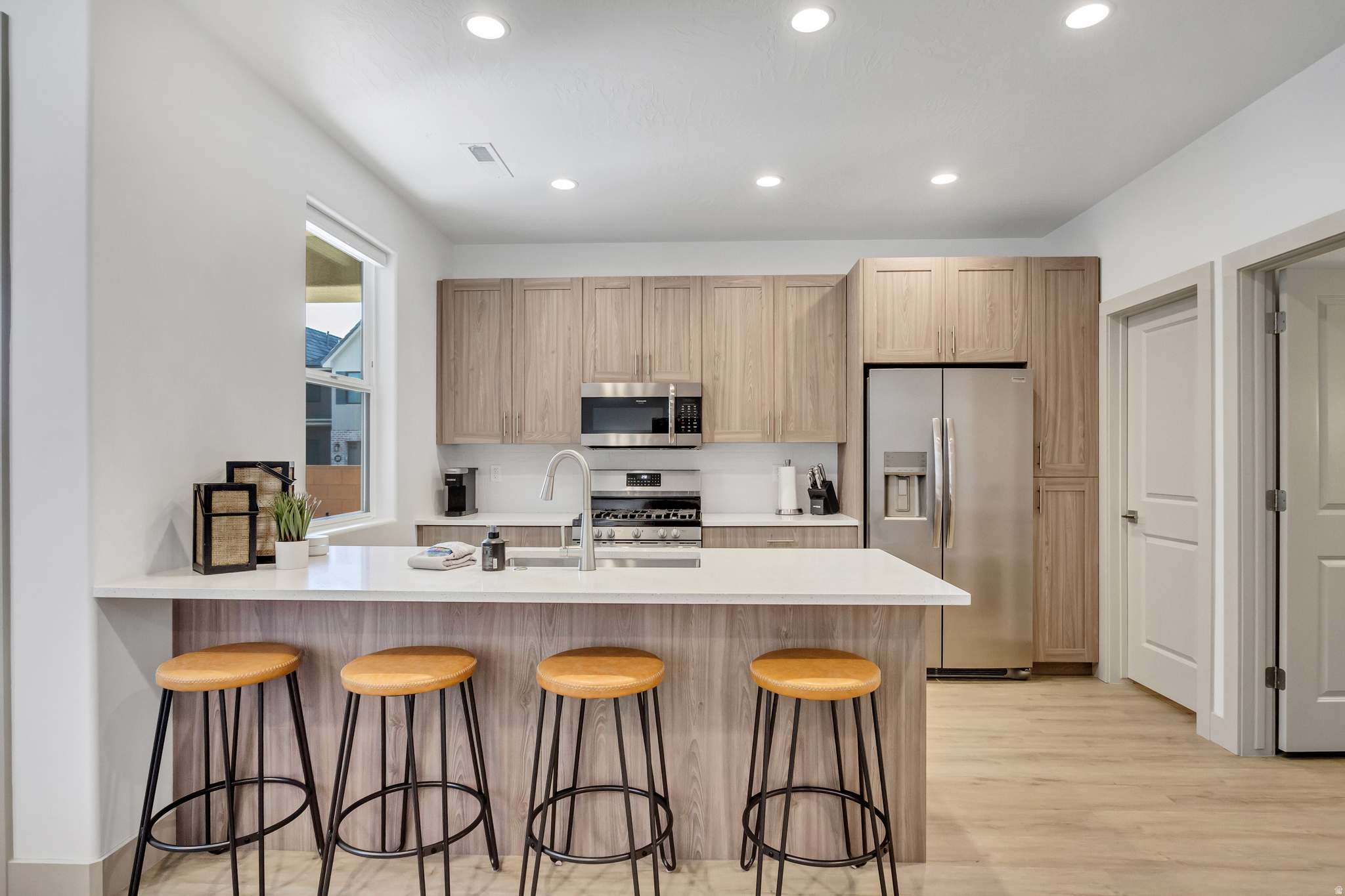 HERITAGE POINTE - Residential