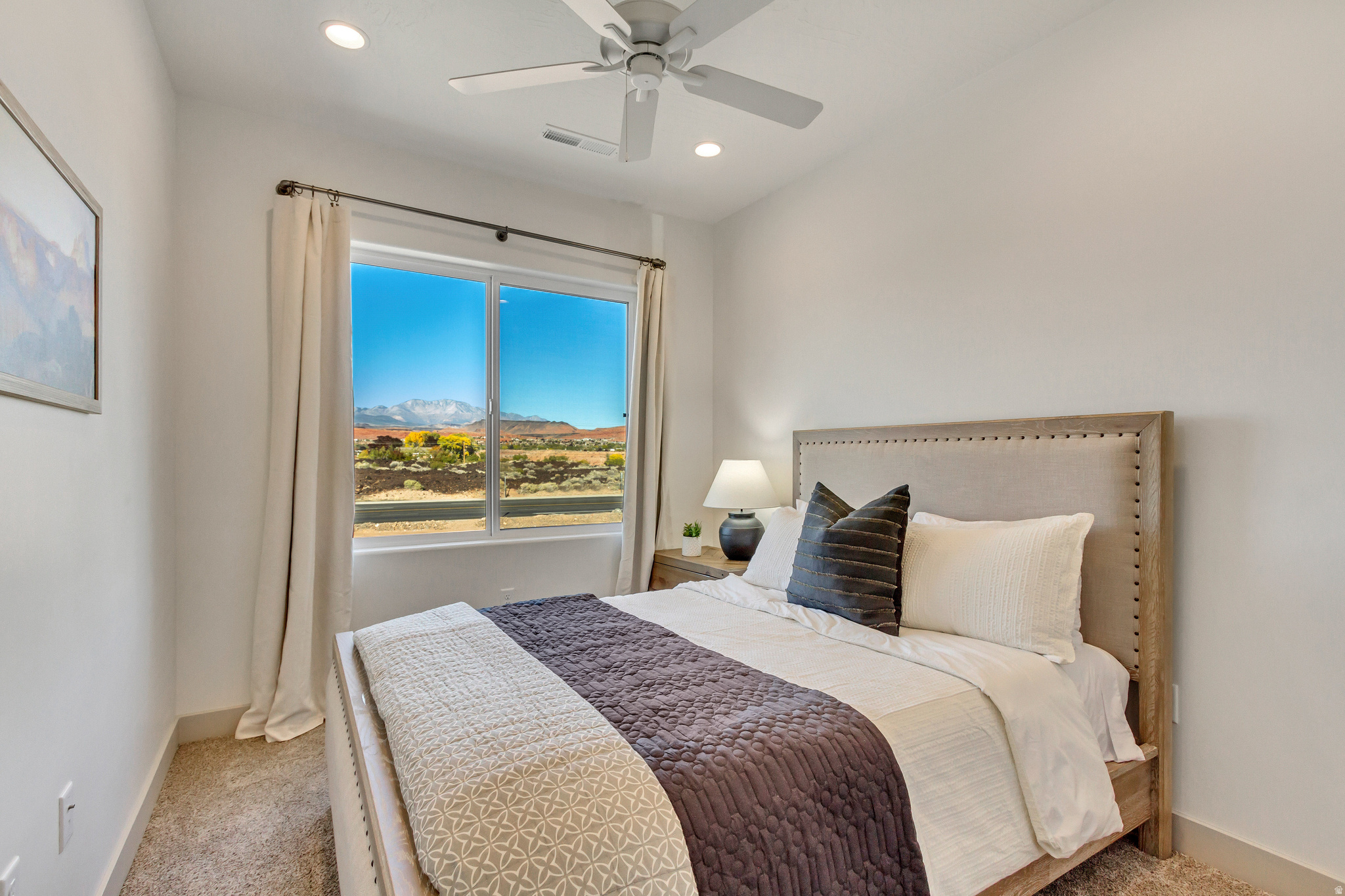 HERITAGE POINTE - Residential