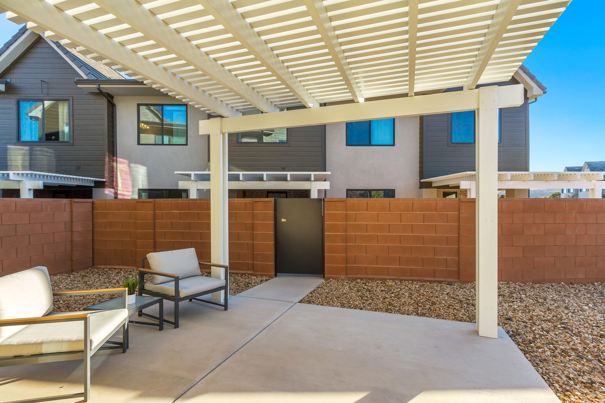 HERITAGE POINTE - Residential