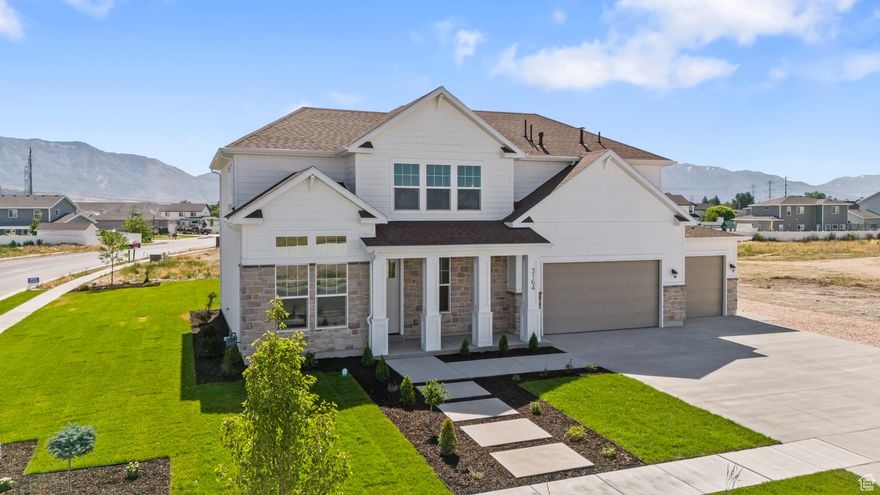 ***HART SUBDIVISION***LOTS OF UPGRADES!  CRAFTSMAN EXTERIOR! 9' MAIN FLOOR CEILINGS! KITCHEN: WHITE PAINTED CABINETS W/ STAINED ISLAND*QUARTZ COUNTERTOPS*TILE BACKSPLASH*GAS STAINLESS STEEL RANGE* PENDANT LIGHTS! PRIMARY BATH: SEPERATE TUB & SHOWER W/ TILE SURROUND*DOUBLE SINKS! ALL BATHS: WHITE CABINETS*TILE FLOORS! *ALL BEDROOMS W/ WALK IN CLOSETS*GREAT ROOM: LAMINATE FLOORS THROUGHOUT*GOLD & BLACK LIGHTS & HARDWARE*CEILING FAN! DISCS LIGHTS THROUGHOUT*UPGRADED CARPET! A MUST SEE!
