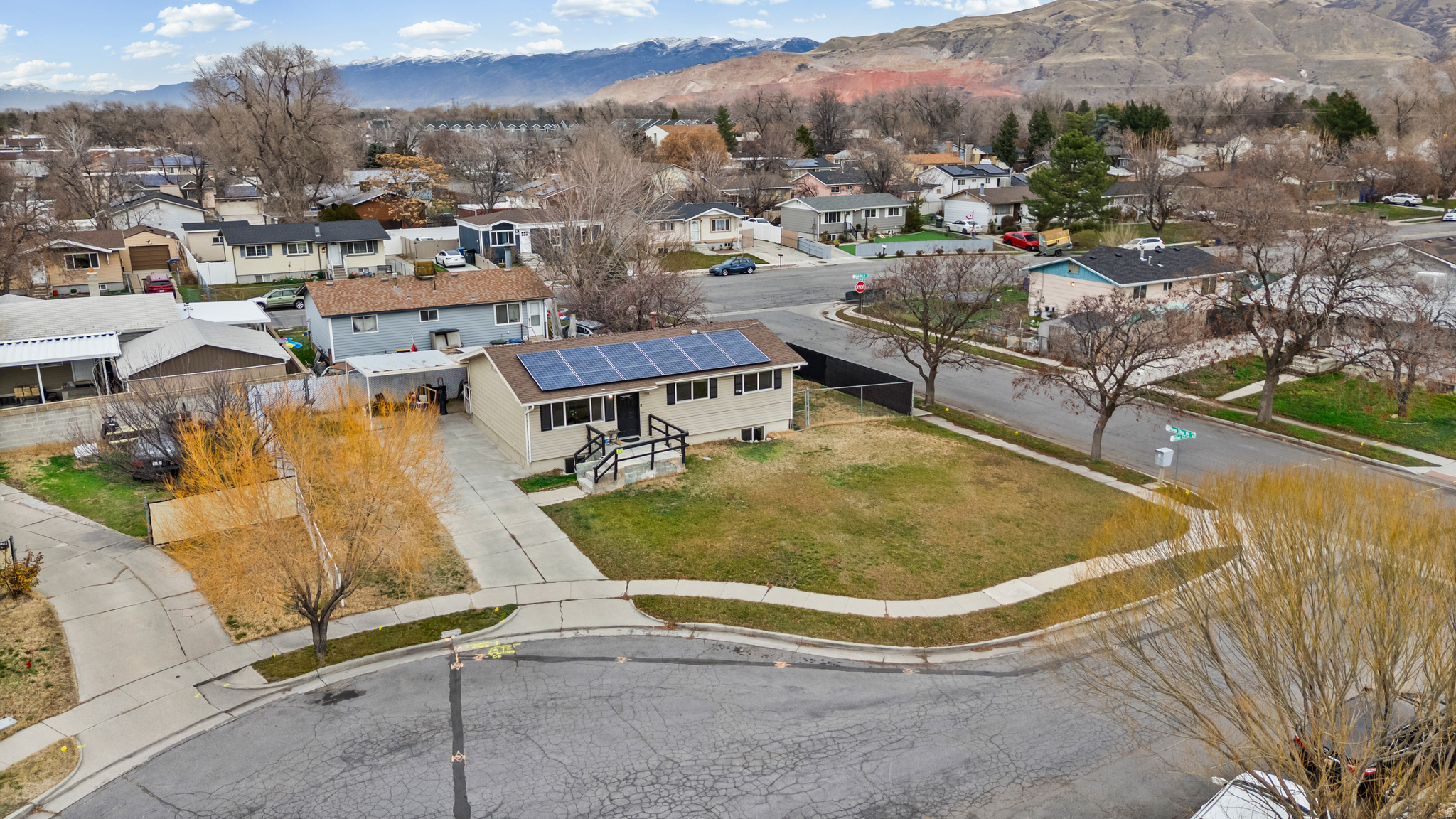 MEADOWS - Residential