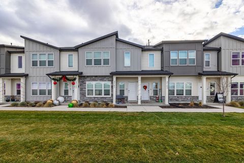 Photo of 3141 S 225 W, Nibley, UT 84321 (MLS # 2126275)