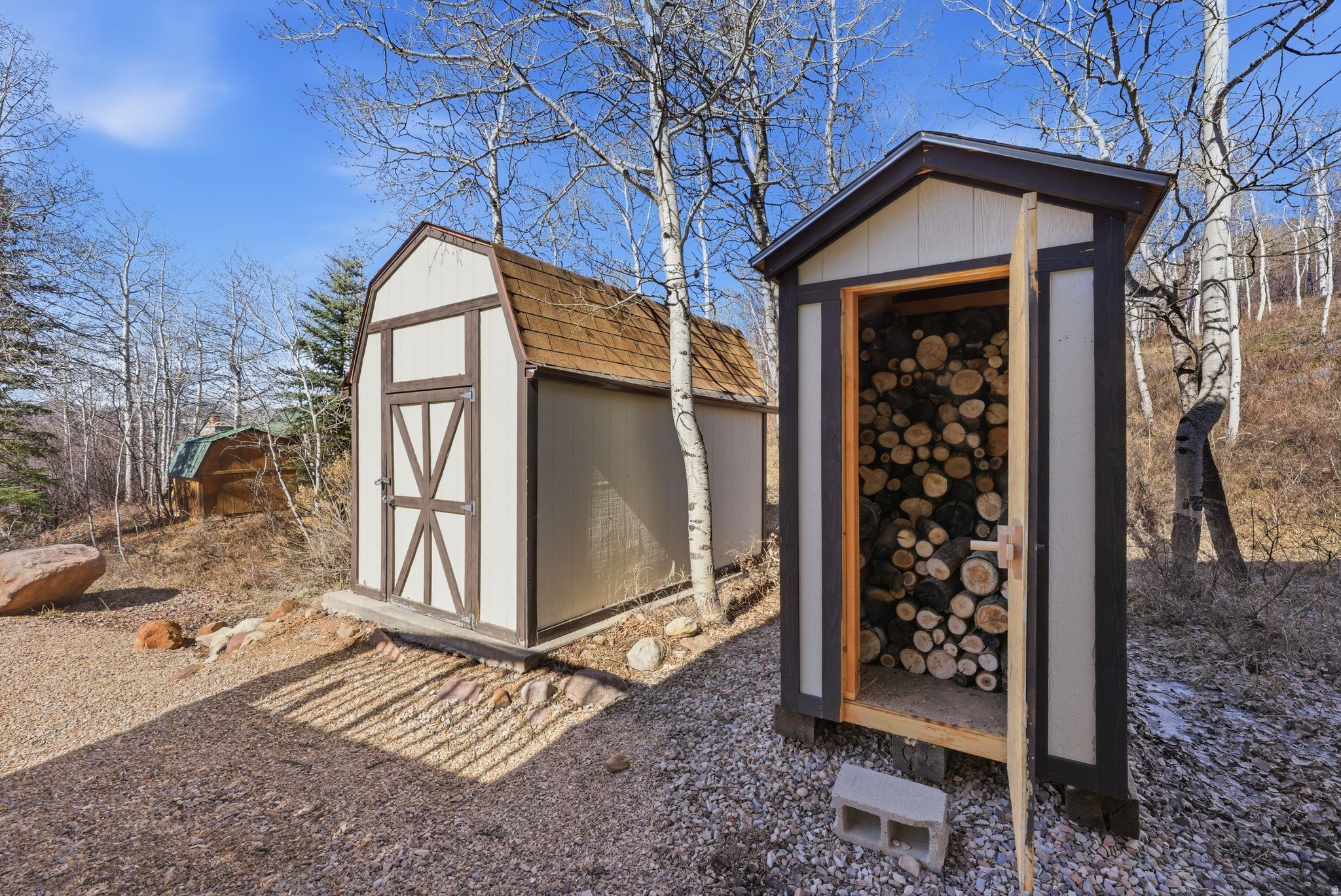 BEAVER SPRINGS RANCH - Residential