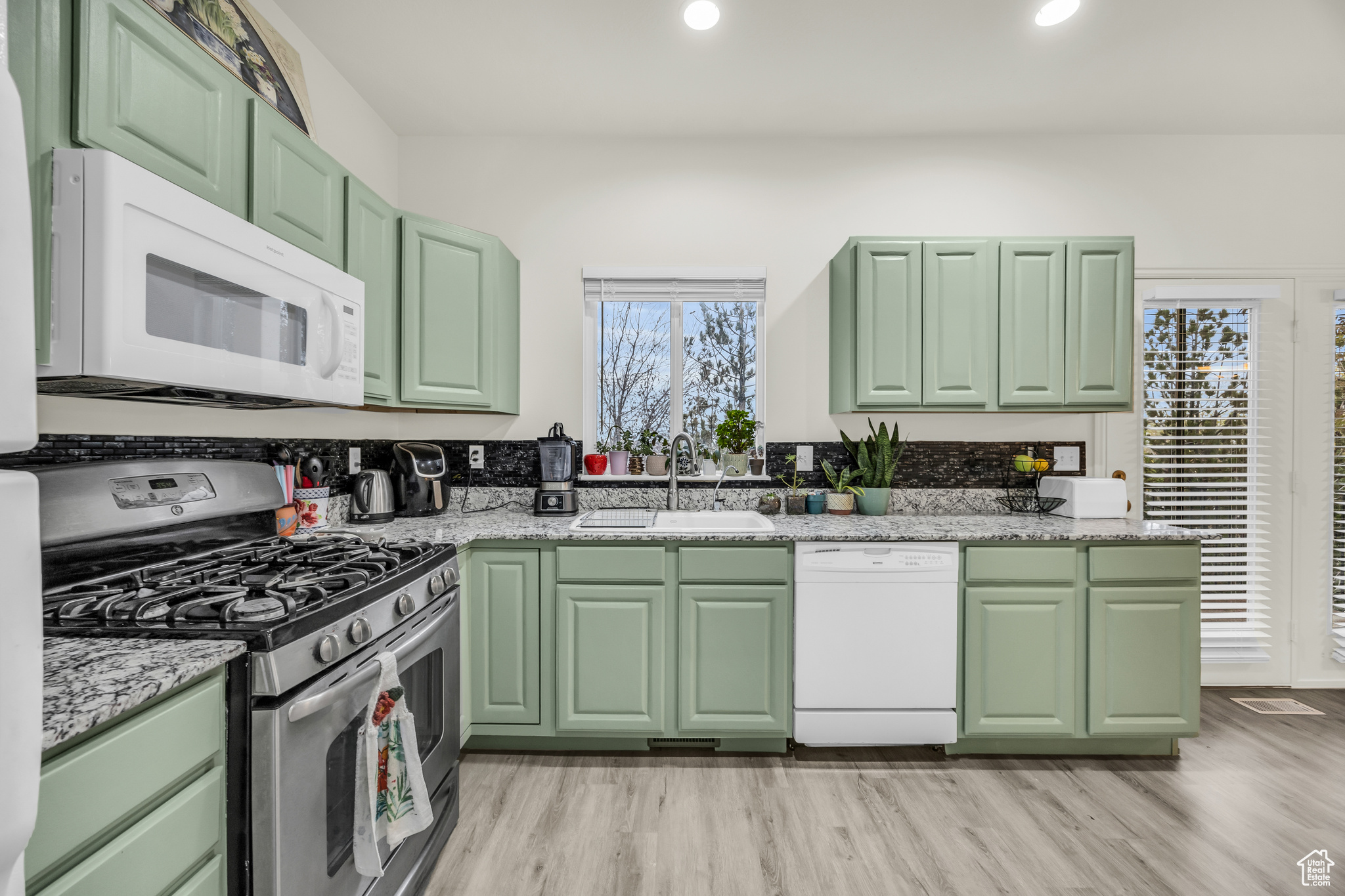 5116 W Rock Butte Rd, Herriman, Utah image 11