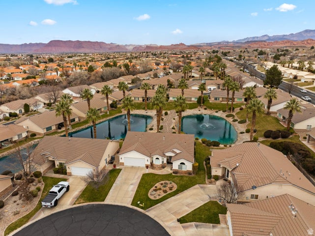 PARADISE COVE TOWNHOMES - Residential