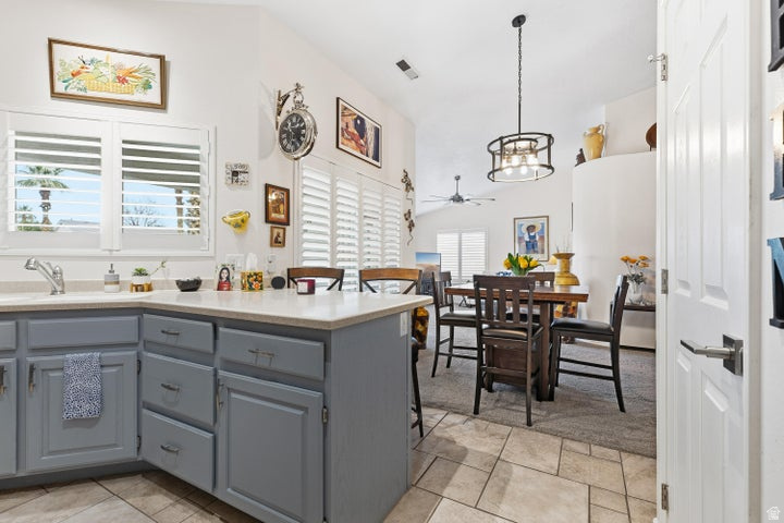 PARADISE COVE TOWNHOMES - Residential