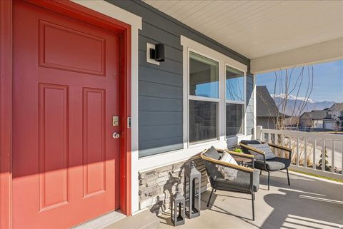 Tiny photo for 882 W SPRING DEW LN N, Lehi, UT 84048 (MLS # 2132473)