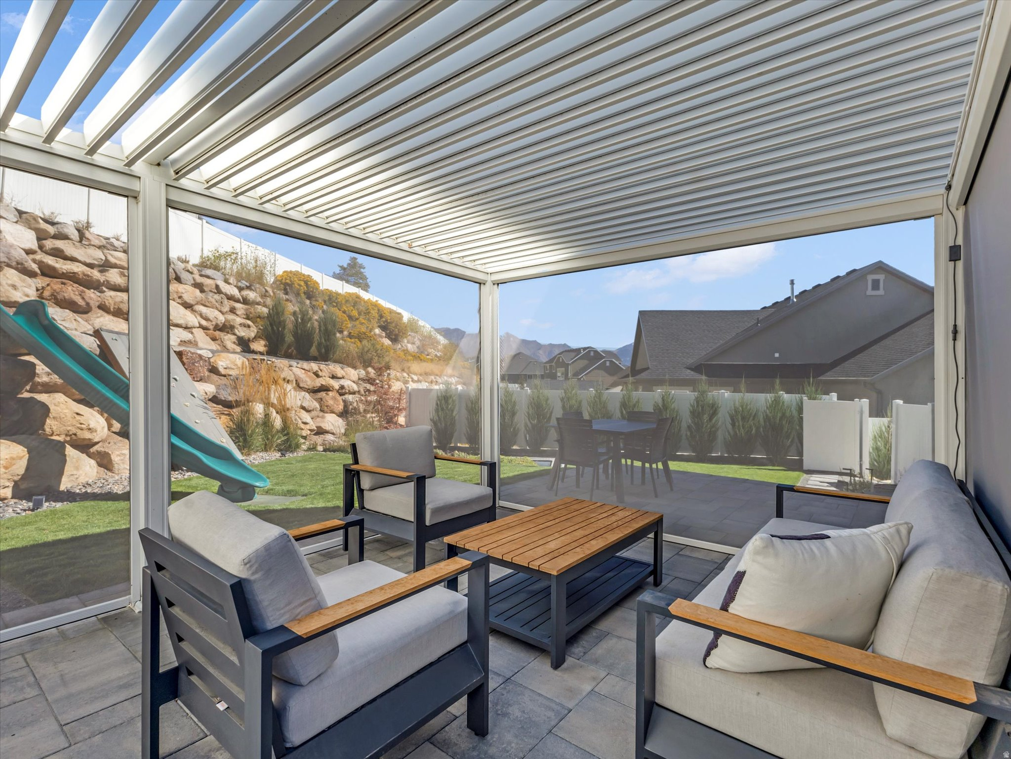 CANYON HILLS - Residential