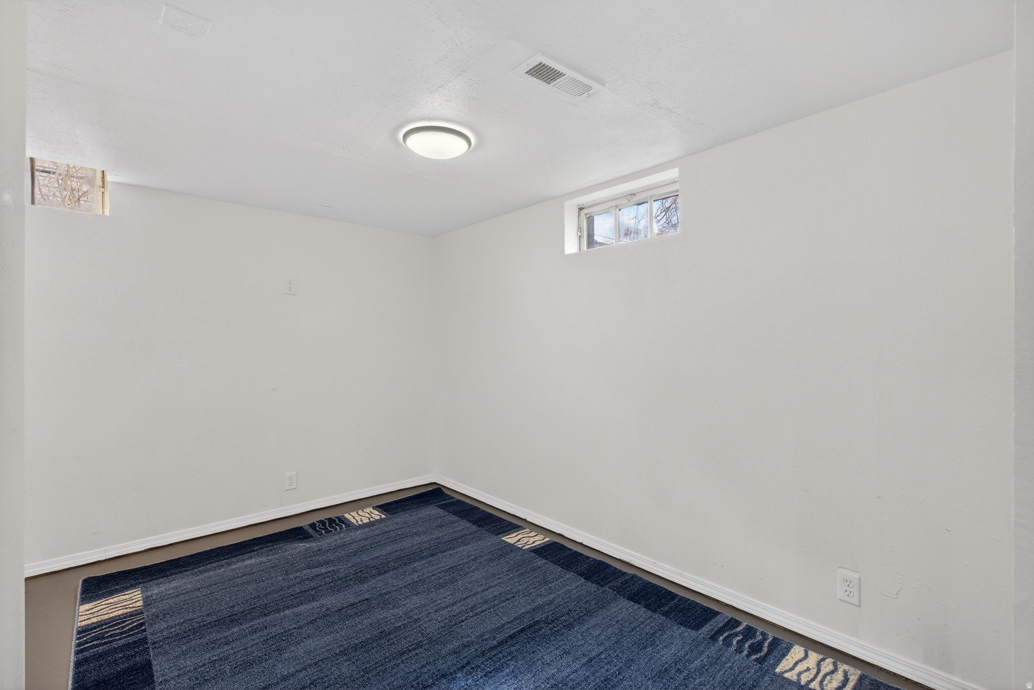 BEVERLY PLACE - Residential